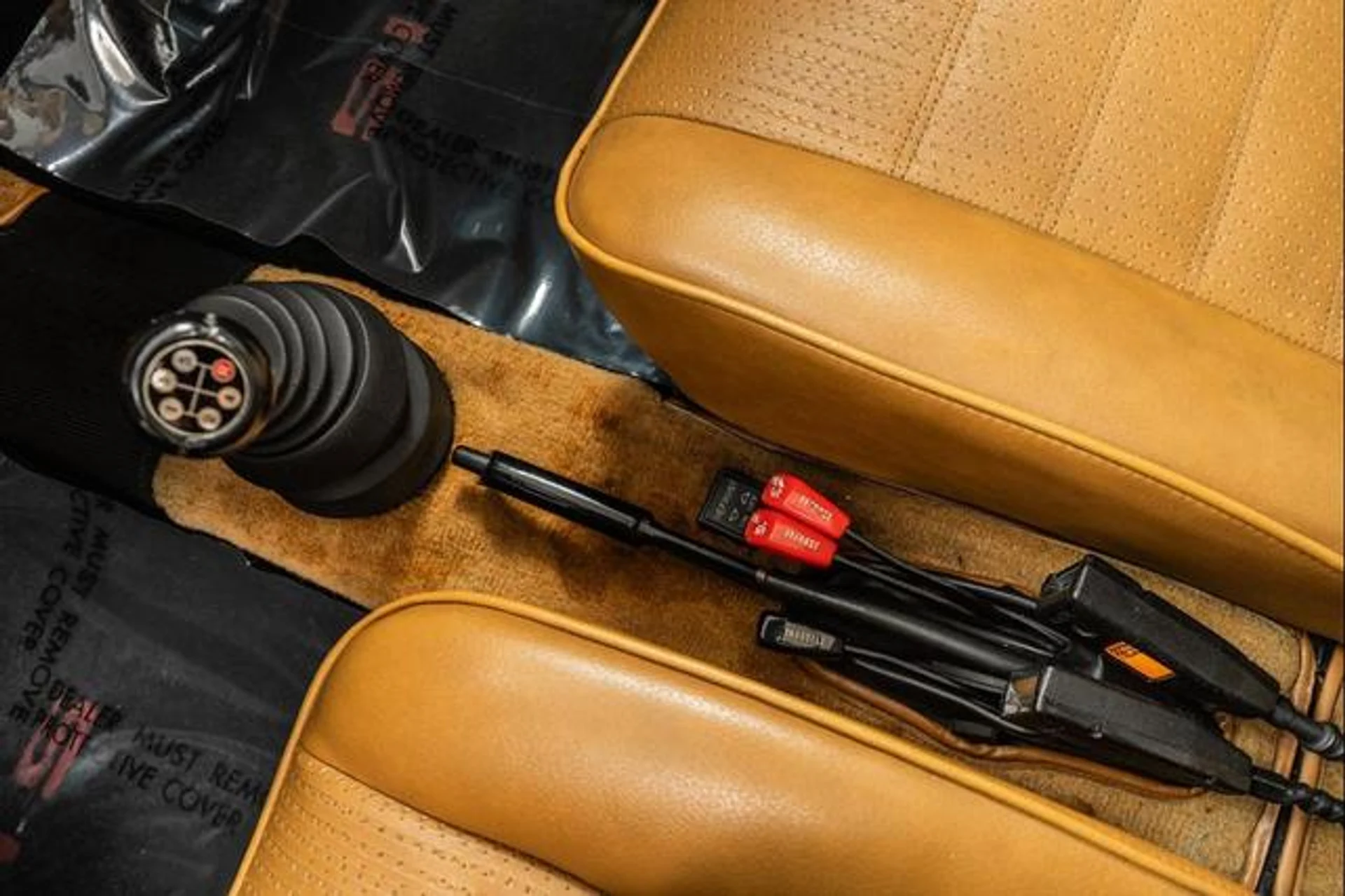 mph026_129534877_0_Q_Nzqnw_UW_1p_O3_Ujj028g_RFYOS_Jg_7d1f34825c