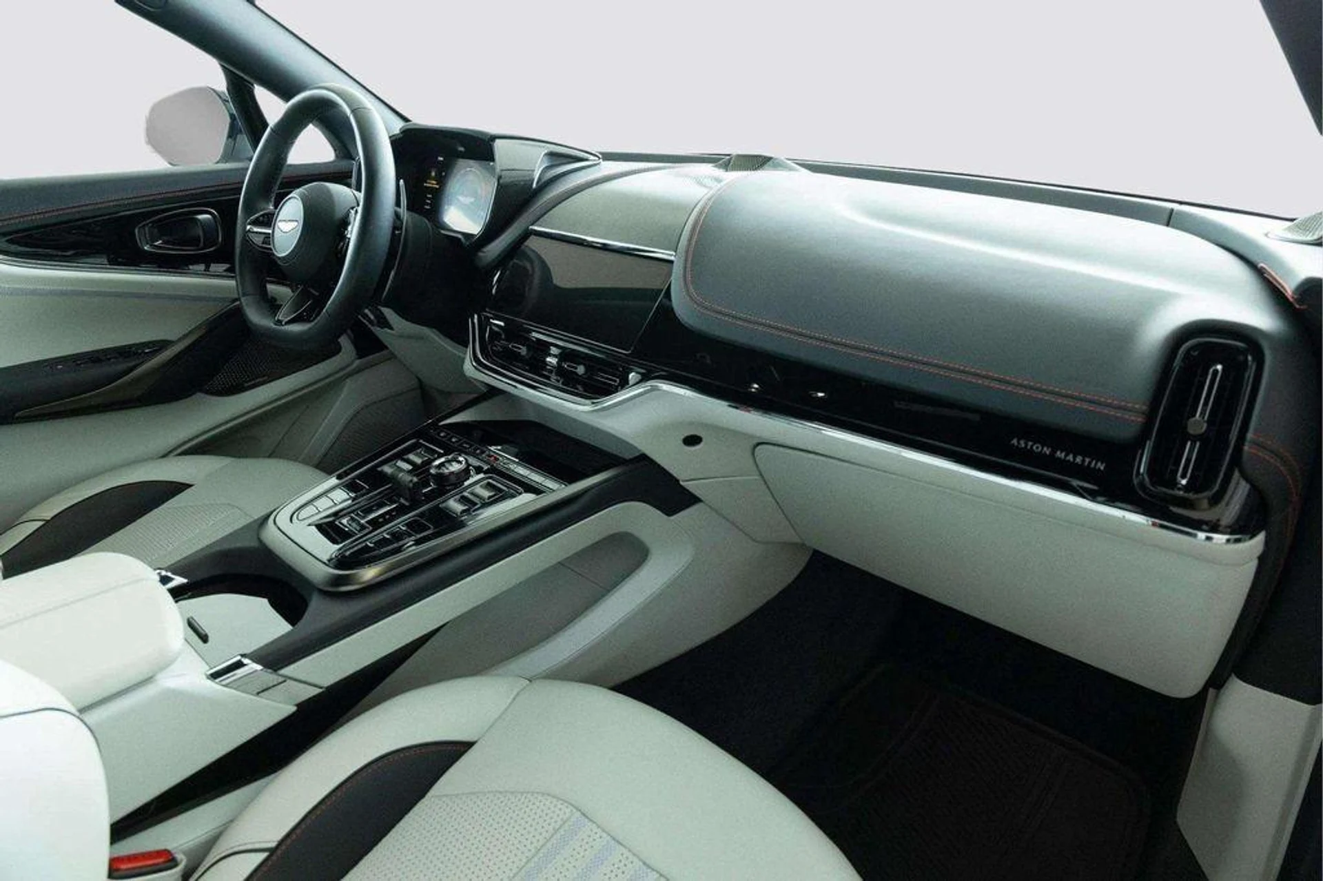 mph026_1296760784_Dl_Abkqd_L4qqde_P1_W6czt8zs_V3_A0_b04fc049d3