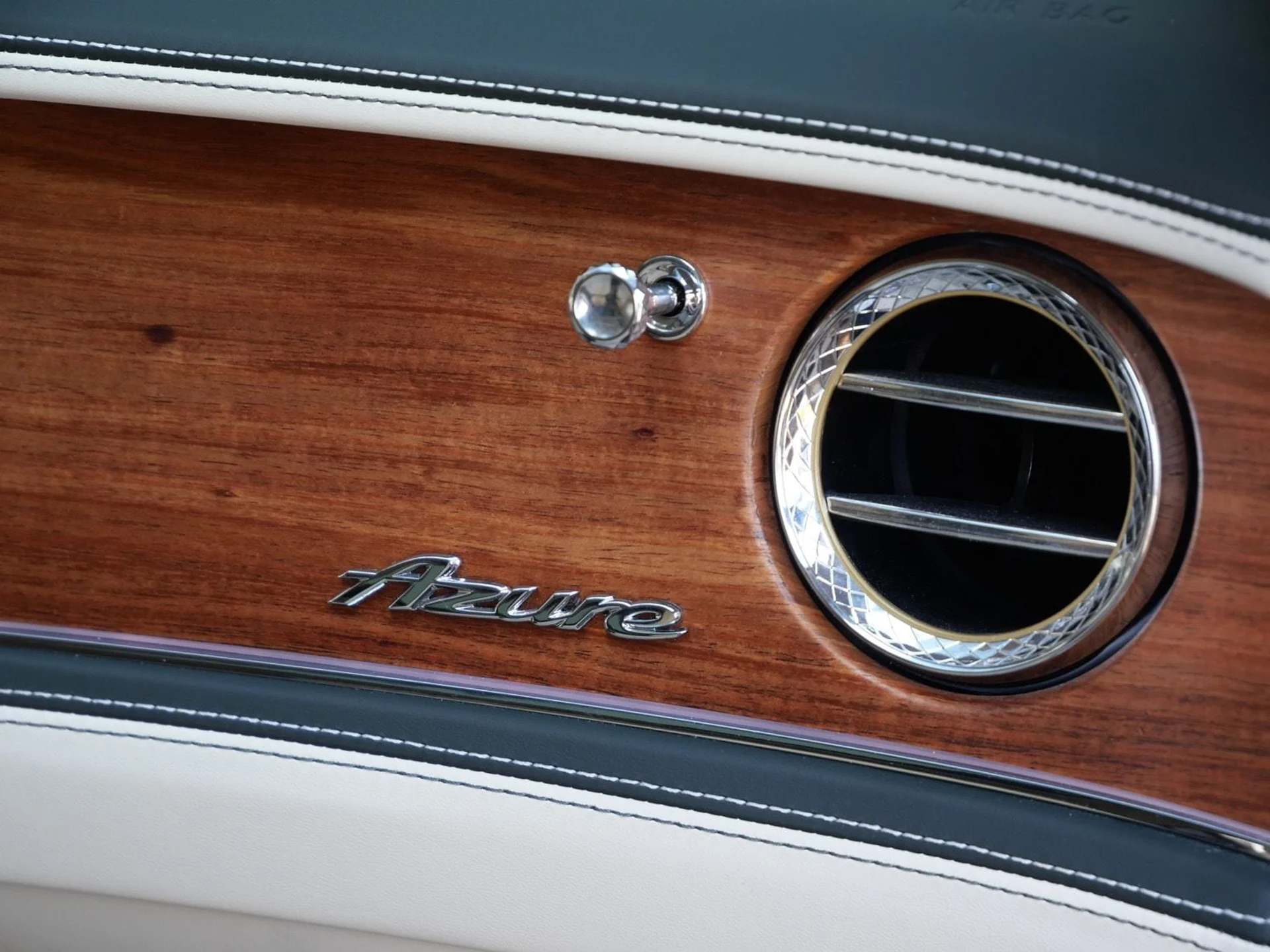 mph026_1299609634_02b414594d9be89d5b93184c2e0b4557x_562a19dcf4