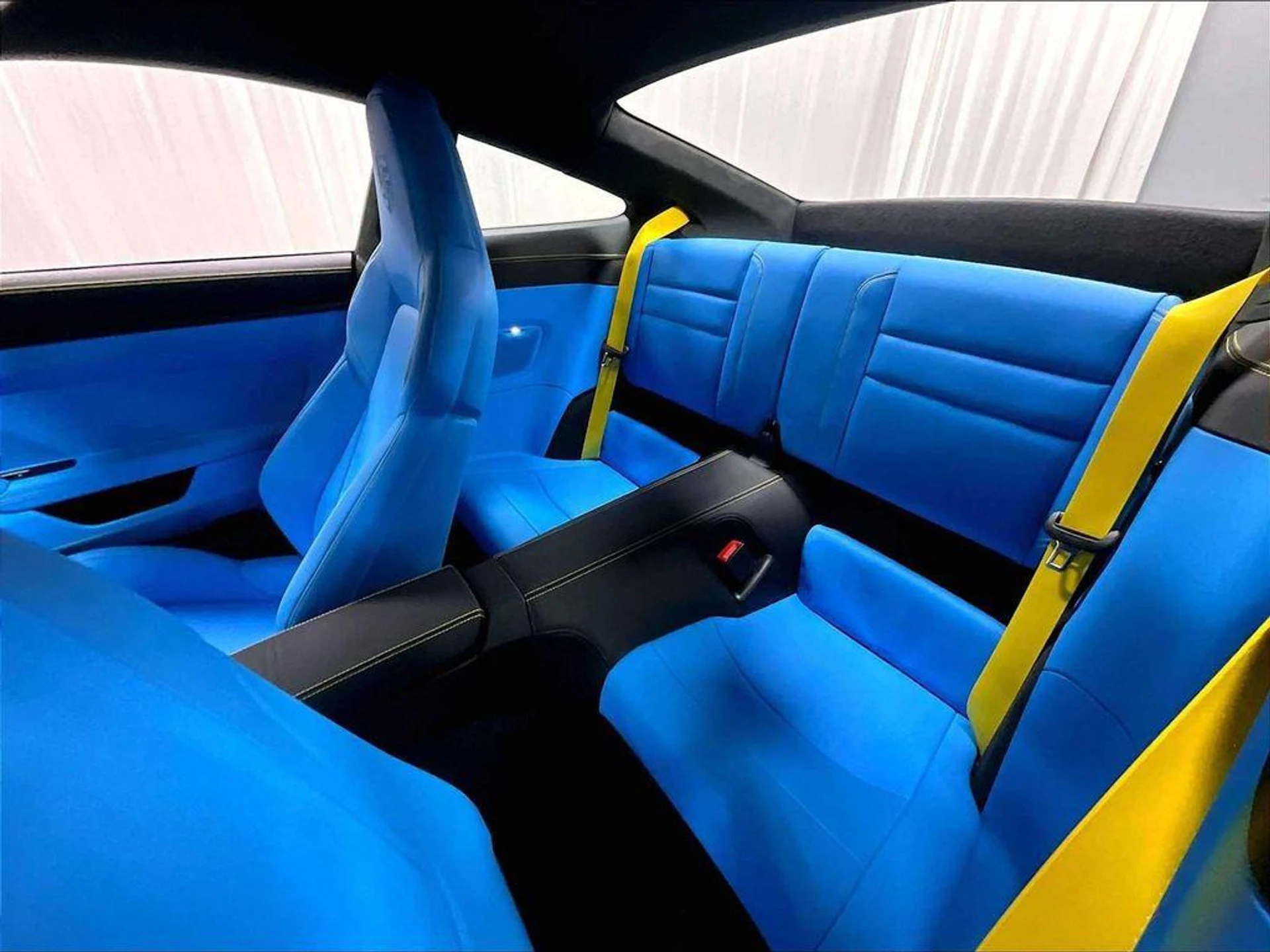 mph026_1300785948_4_4_Yp_96b_u8v_XPHJYE_Ve6ie_Be8_bc90c62838