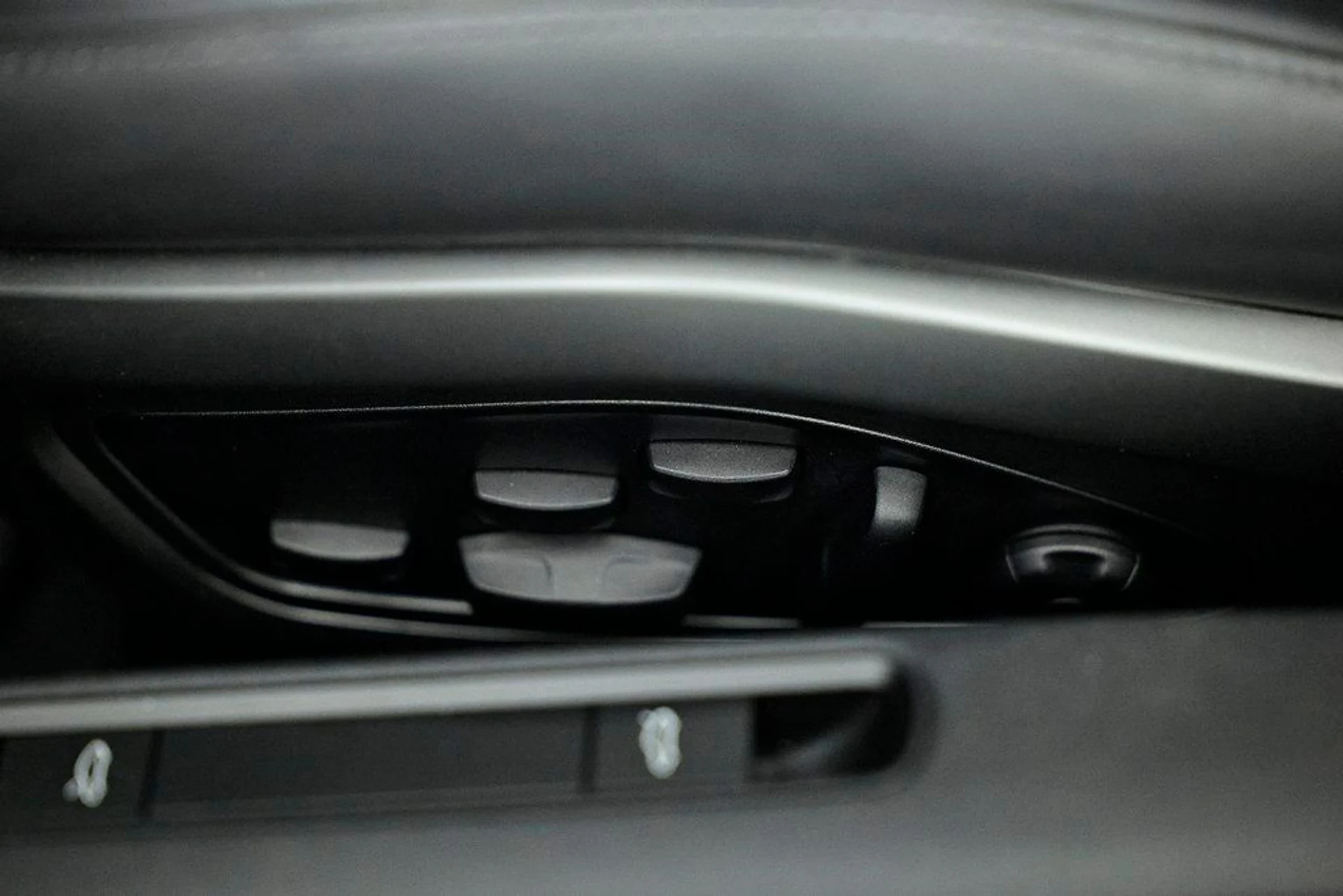 mph026_1302751189_9d880f830dc065f3a81200f52be04353_f5081771b2