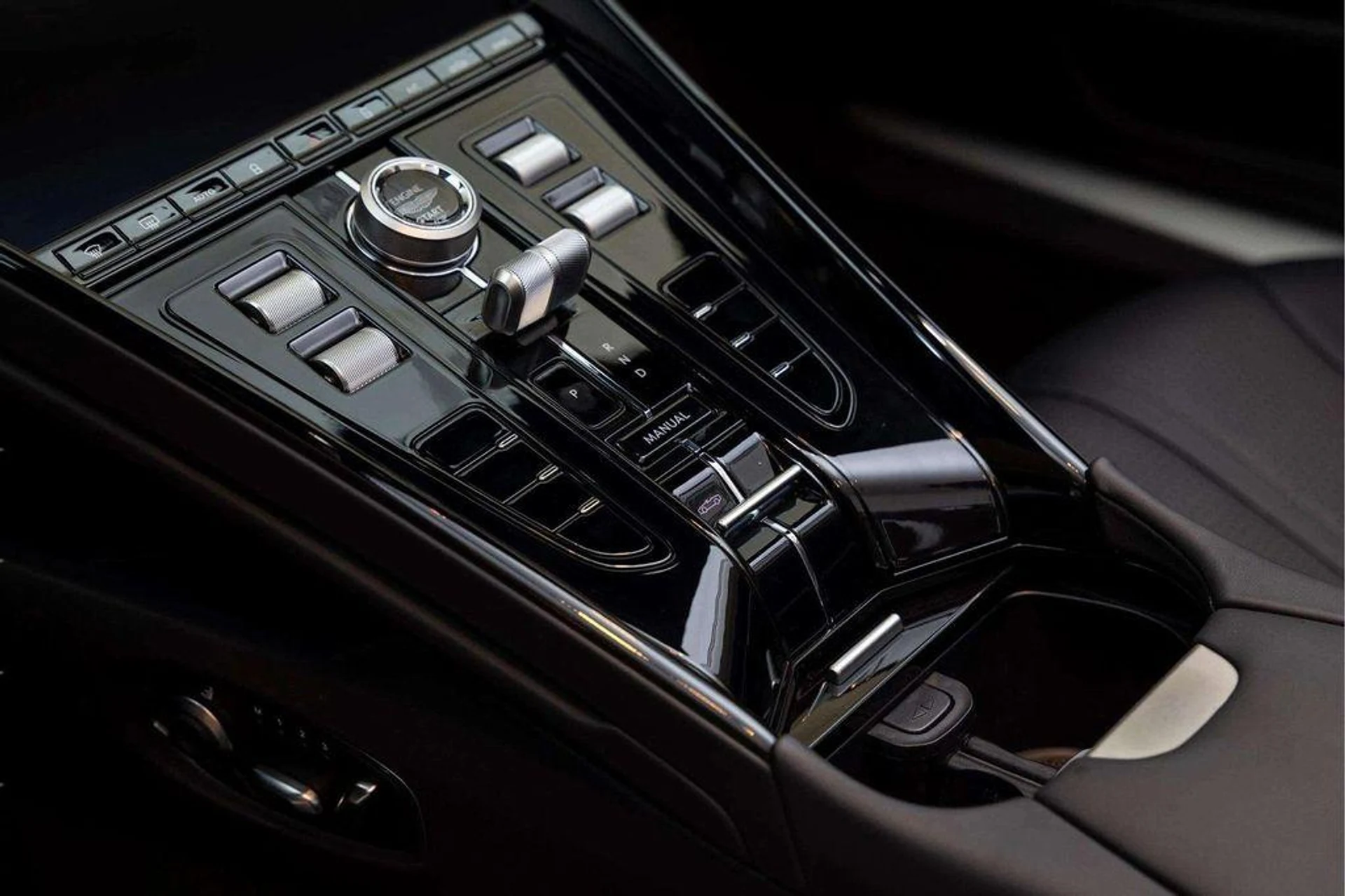 mph026_1303025053_A_y0le_Wz_S0_Ax_XS_5_M_Hw_LM_3_P1i_Tc_d3a59679d6