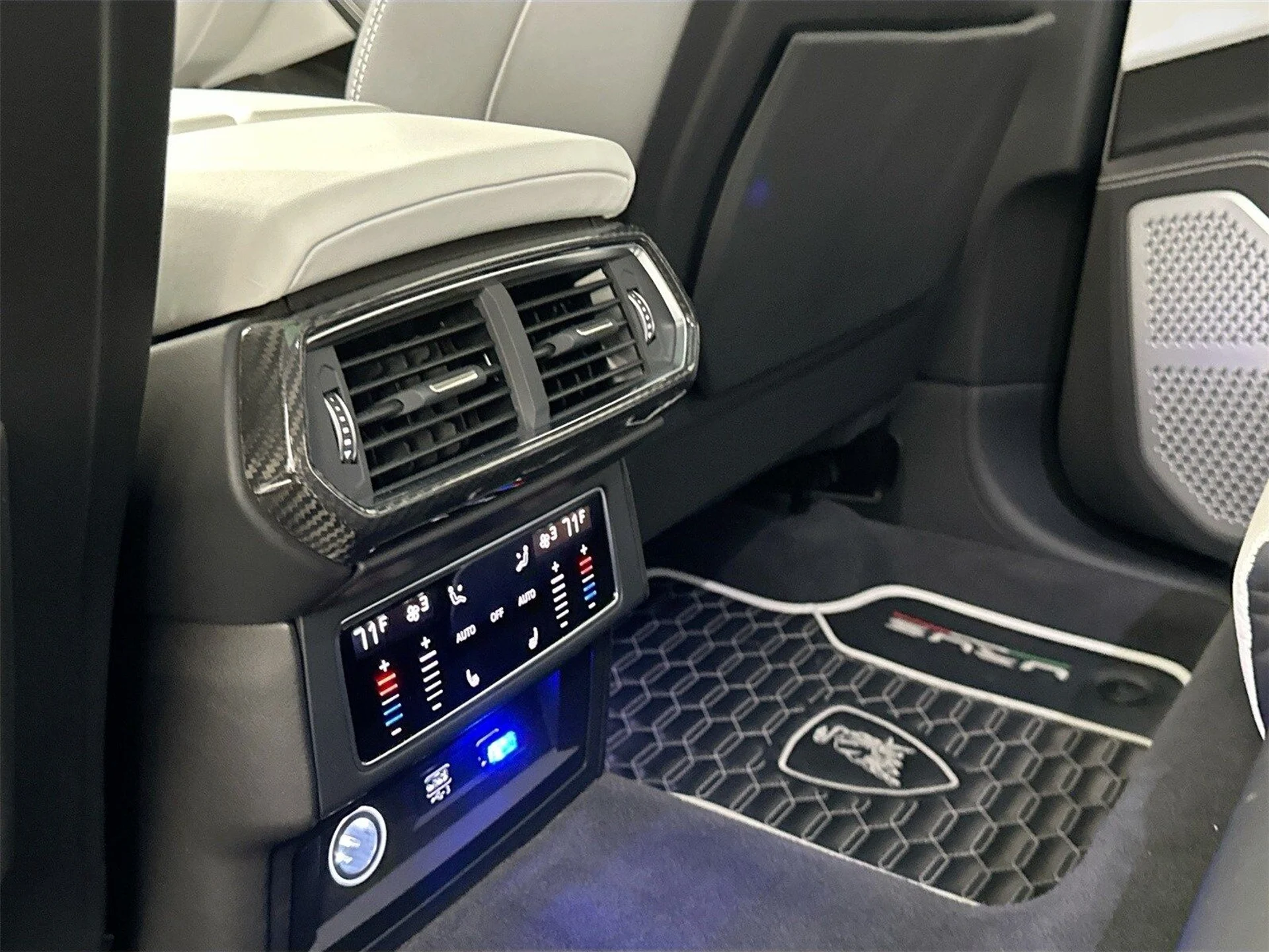 mph026_1311598895_caf910f90264379142f0d9bfb0022949x_df1da58142