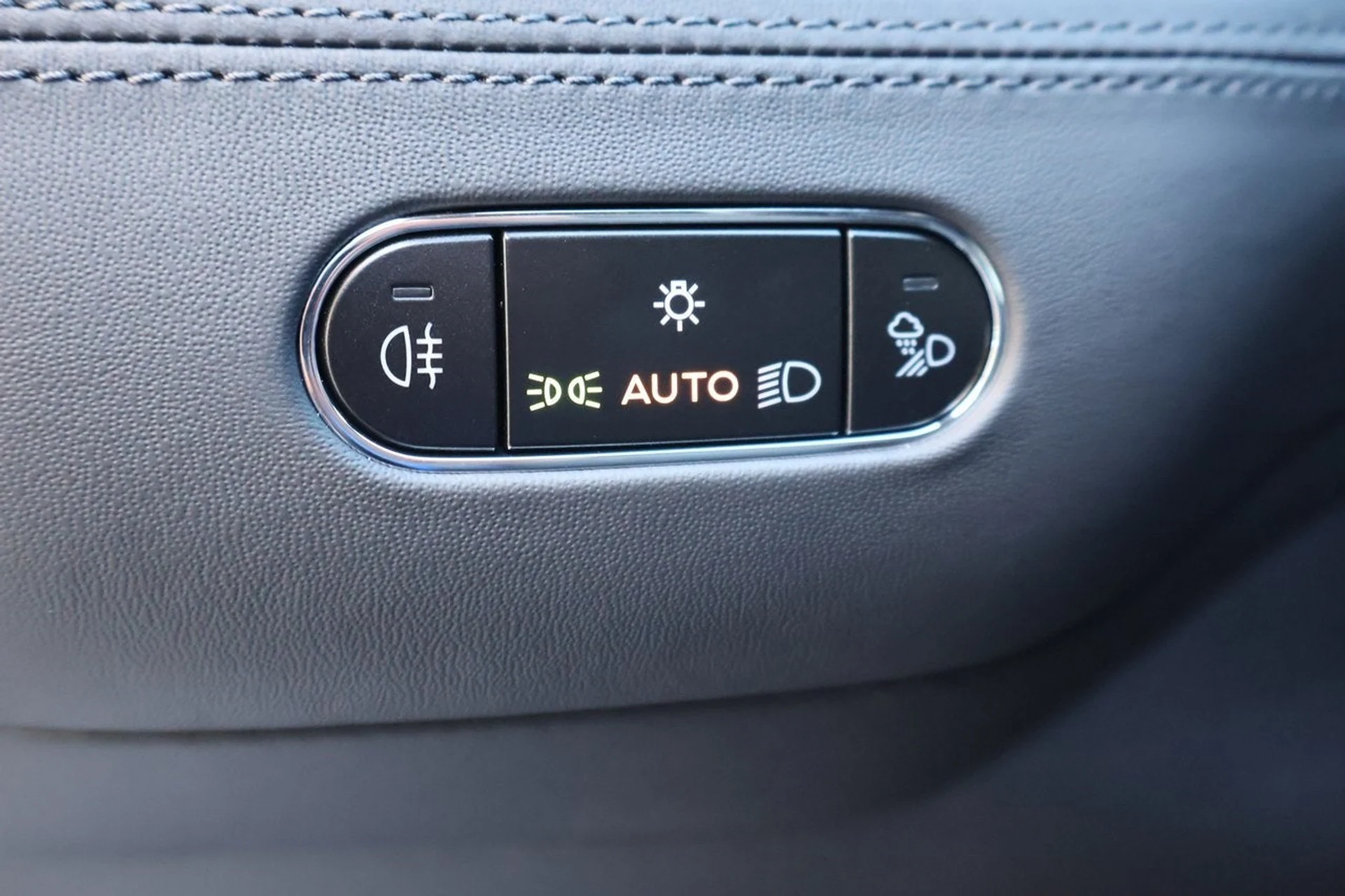 mph026_1312677659_27_a44e843c22