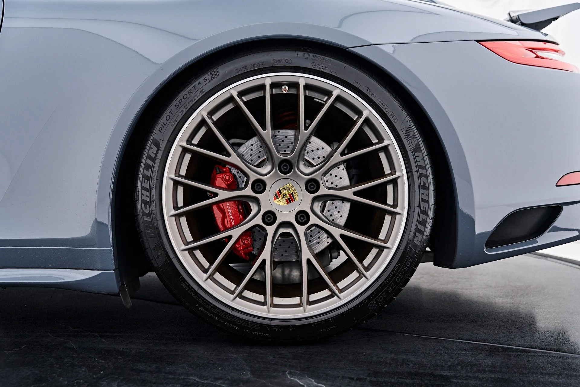 mph026_1316524591_Used_2017_Porsche_911_Carrera_4_S_1789697852_57ea63d5f9