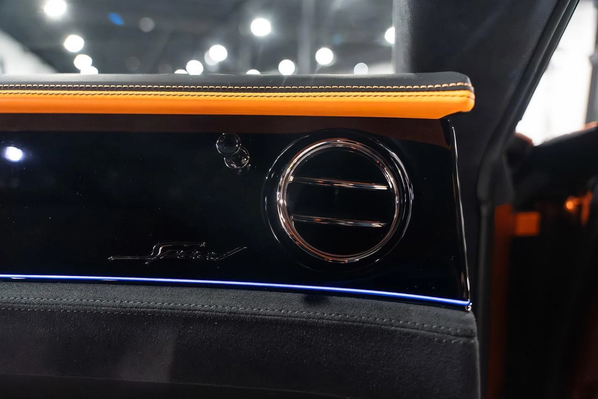 mph026_1317281709_5979604b697f479821363f9cd6f1de97_a83eb59d41