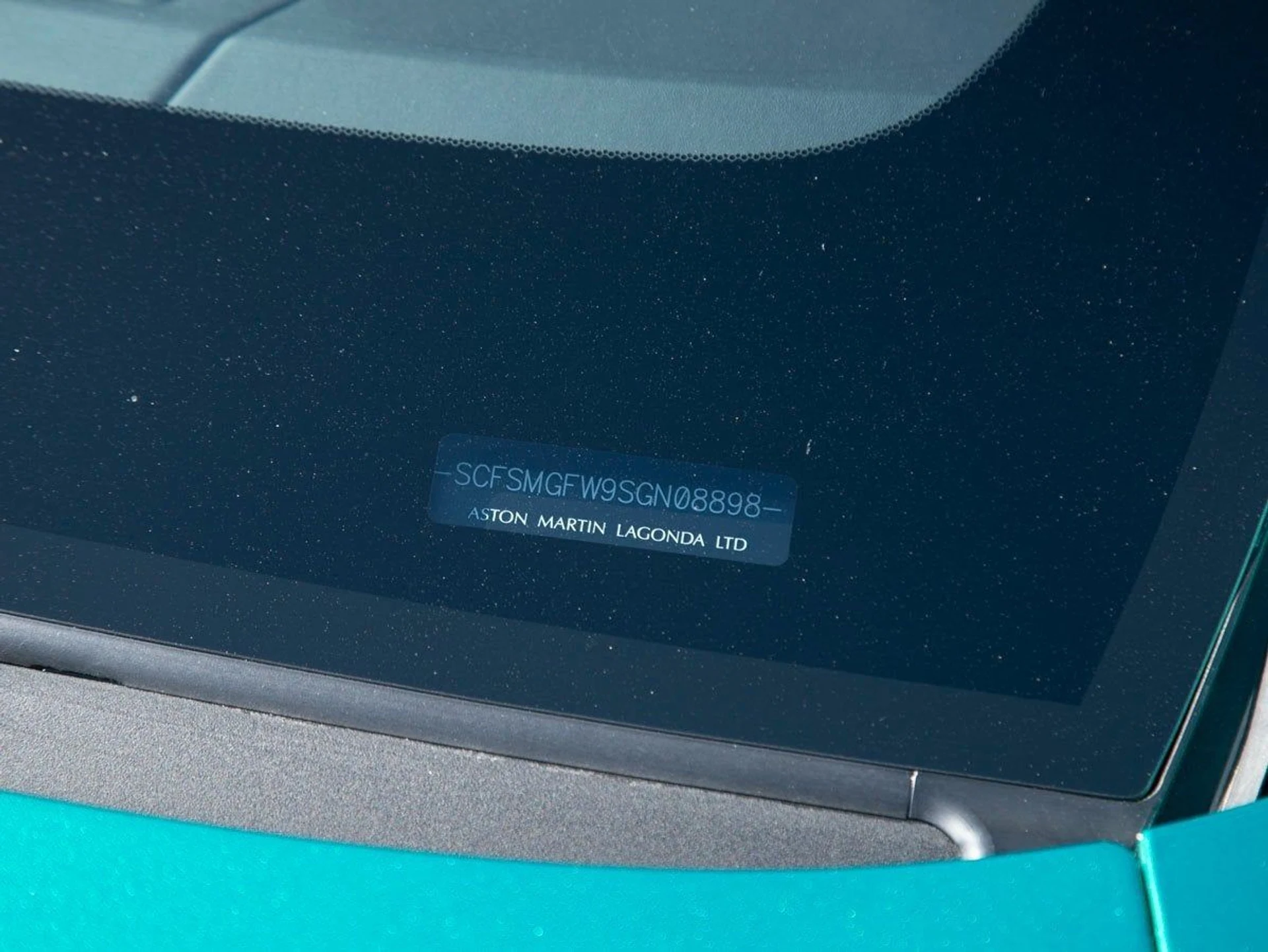 mph026_1317646438_27_89fd2df940