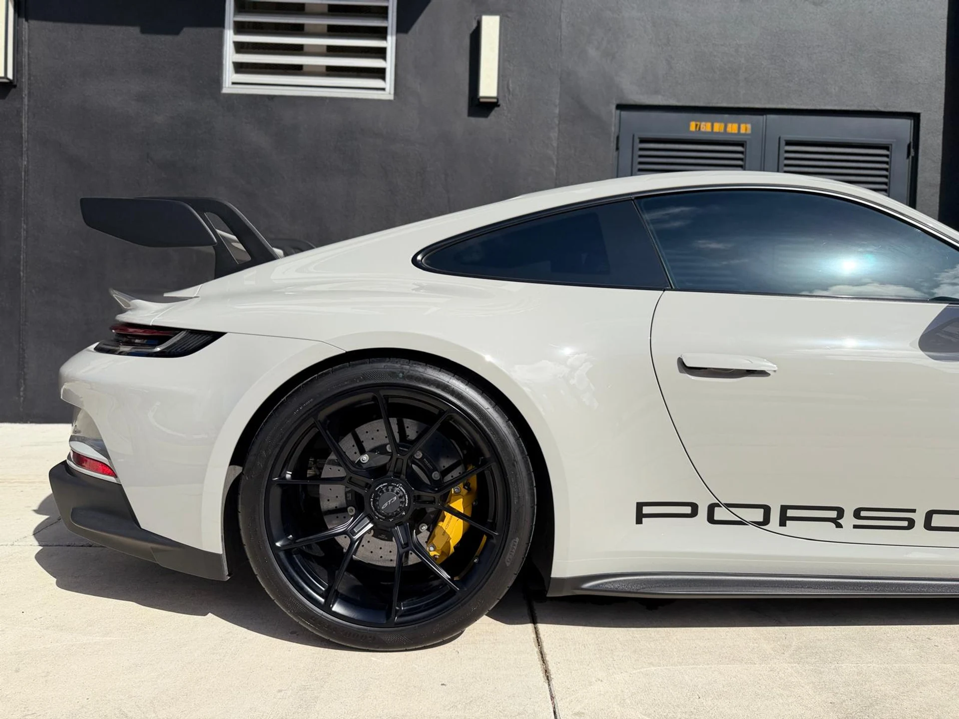 mph026_1318321904_Whats_App_Image_2026_03_02_at_9_42_48_AM_44_085eac1f24