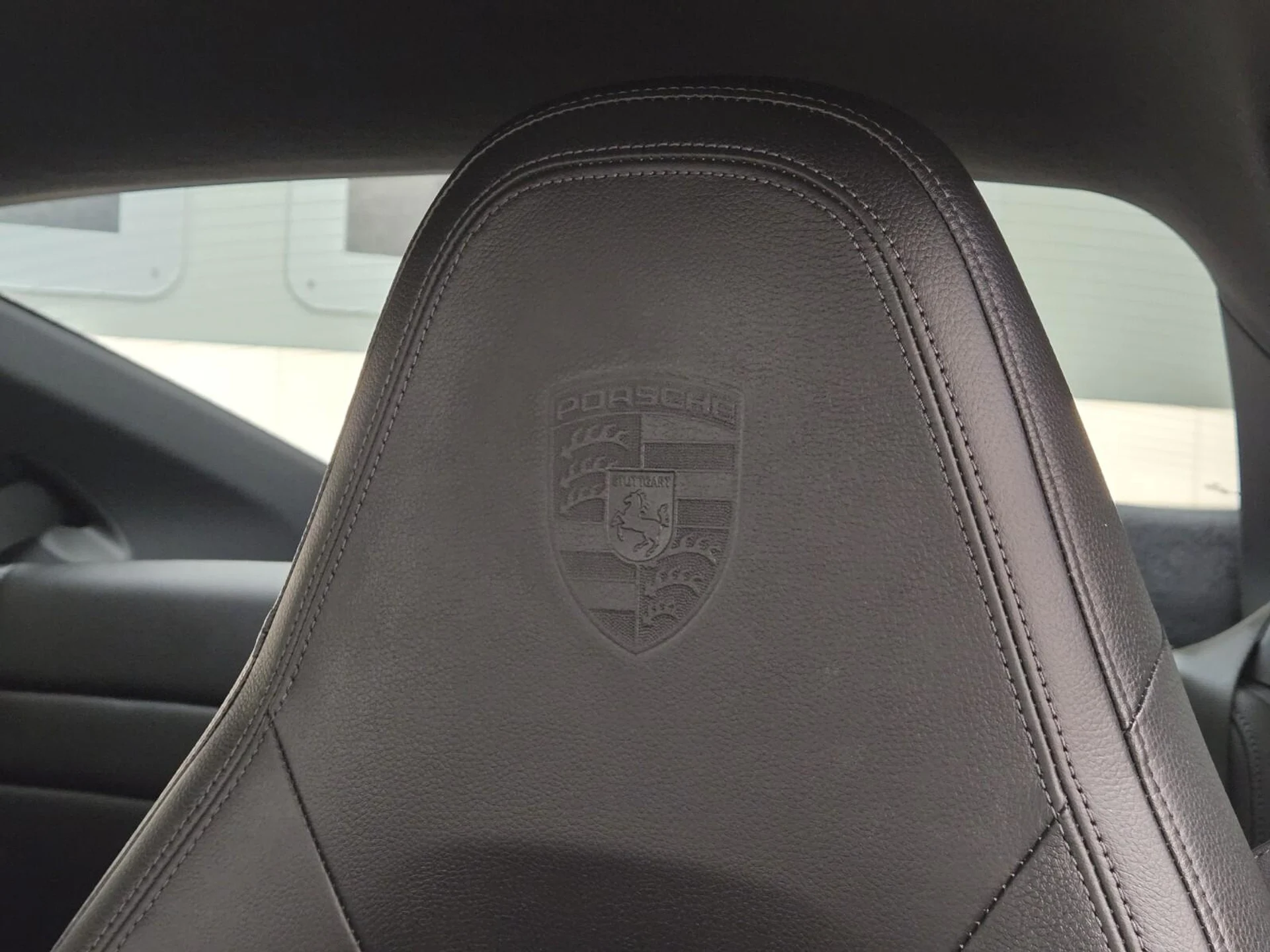 mph026_1324337539_Used_2020_Porsche_911_1754375974_09b084464a