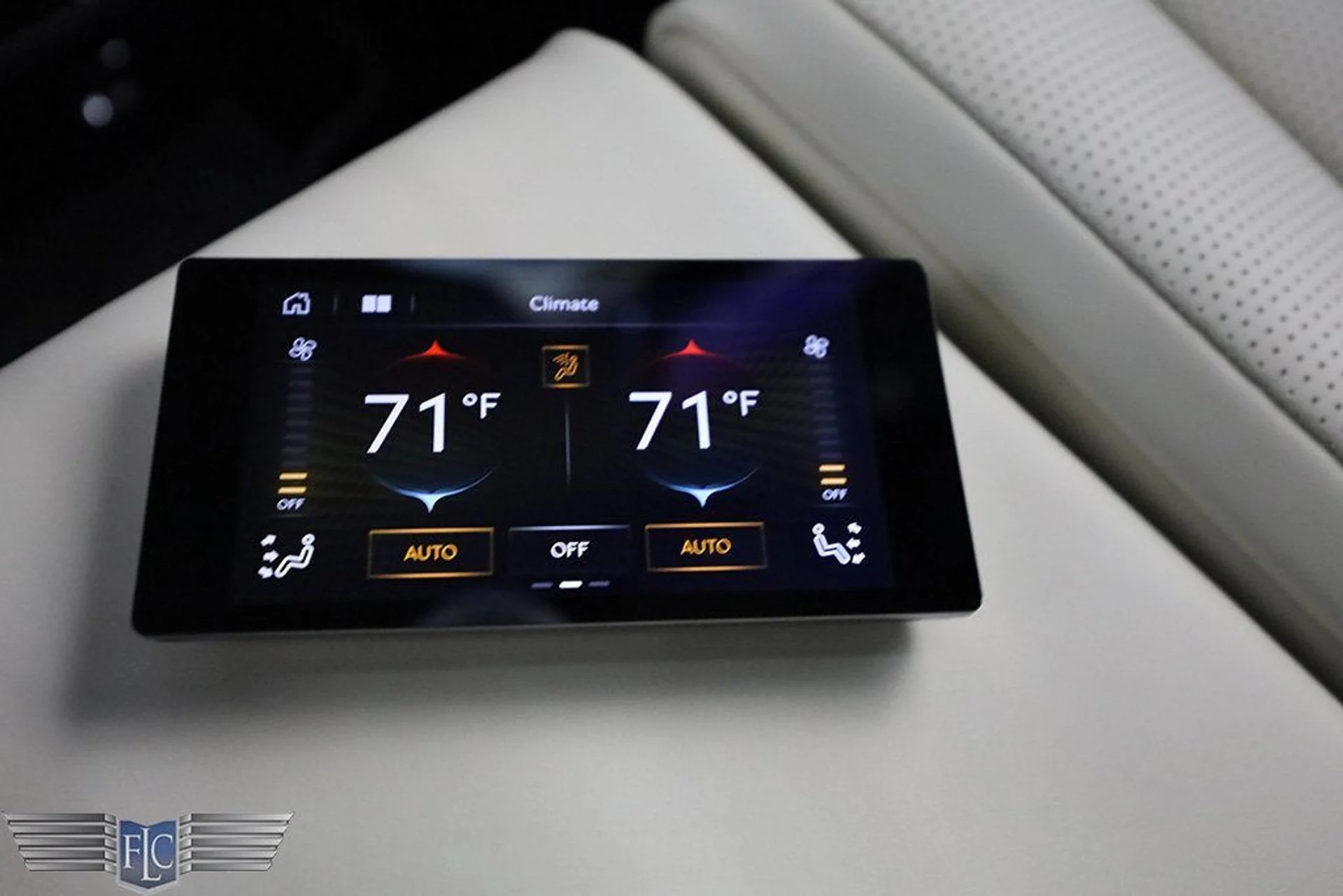 mph026_132992857_used_2022_bentley_bentayga_v8awd_9689_22903607_27_1024_390f5ace31