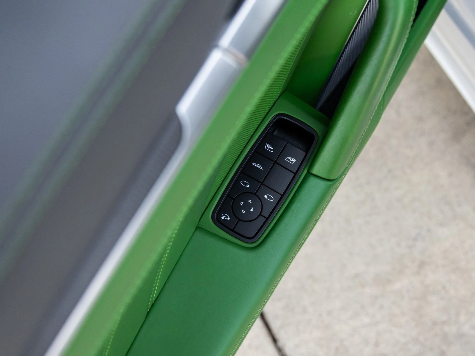 mph026_1341863657_27_b7ca8f707f