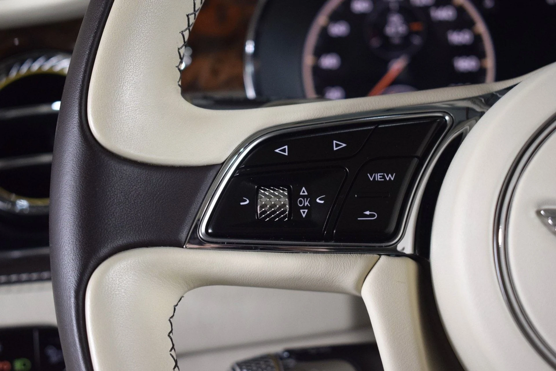 mph026_1346290517_ef3b5f5470377f24574c94caec5915f0x_6036d4129c