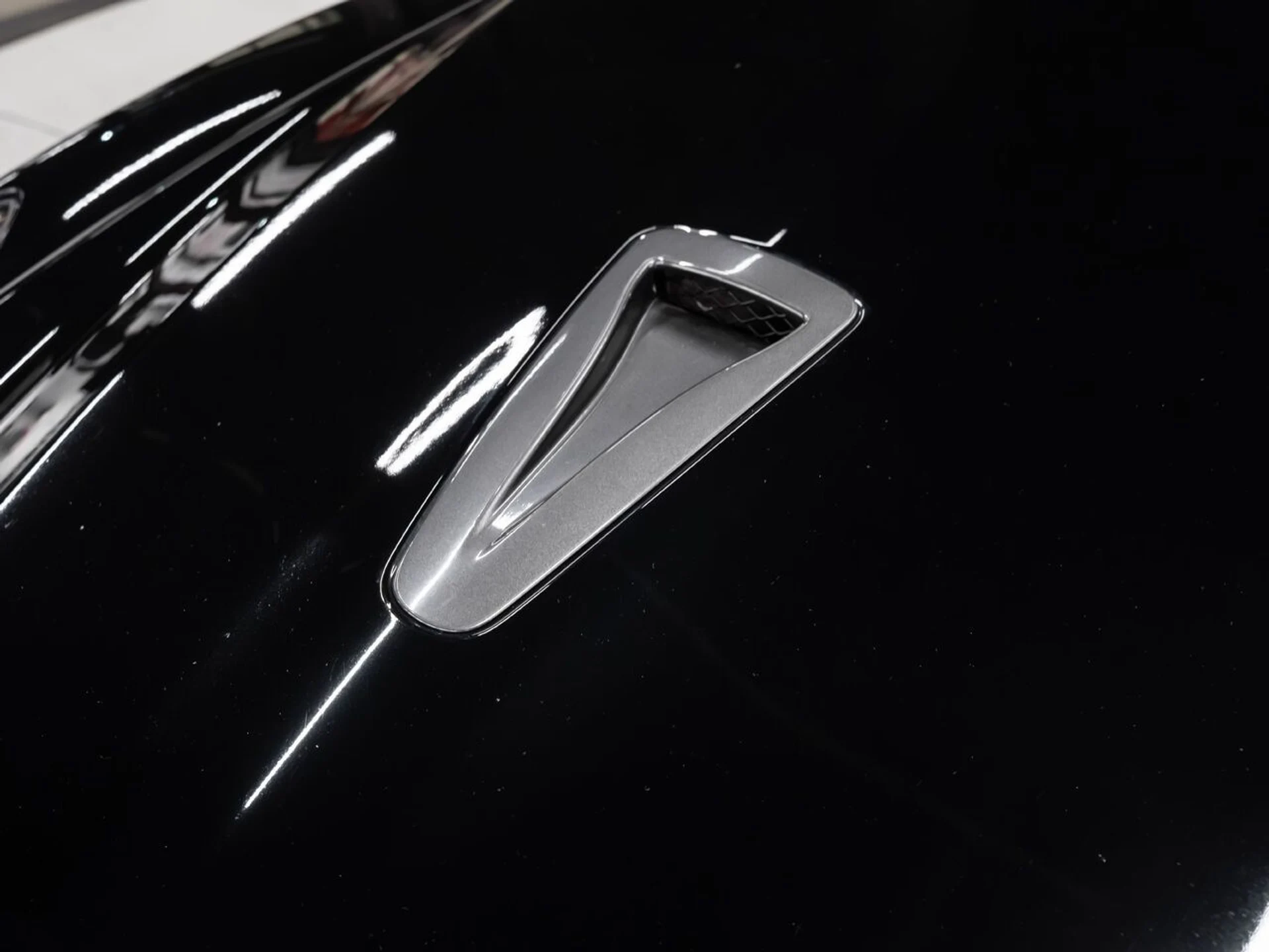 mph026_1351709874_nissan_gt_r_2009_e44d98ea28