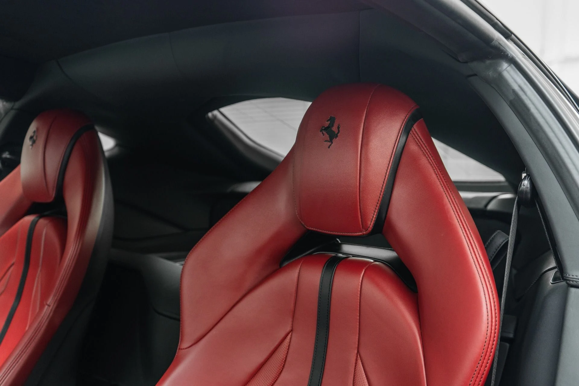 mph026_136179918_Used_2020_Ferrari_812_Superfast_1775841371_6700f288b1