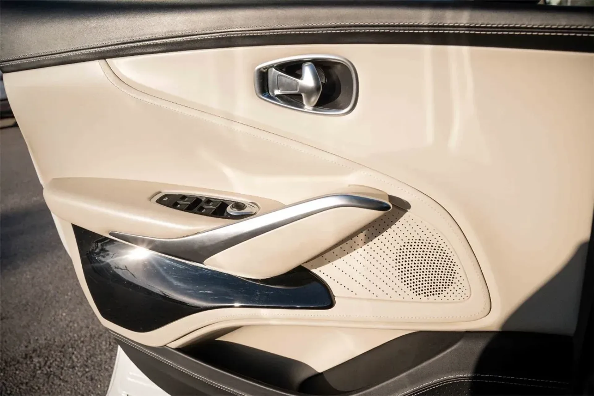 mph026_1365935849_c9fc28a230be41b3b227a1c40a84616e_e22186f932