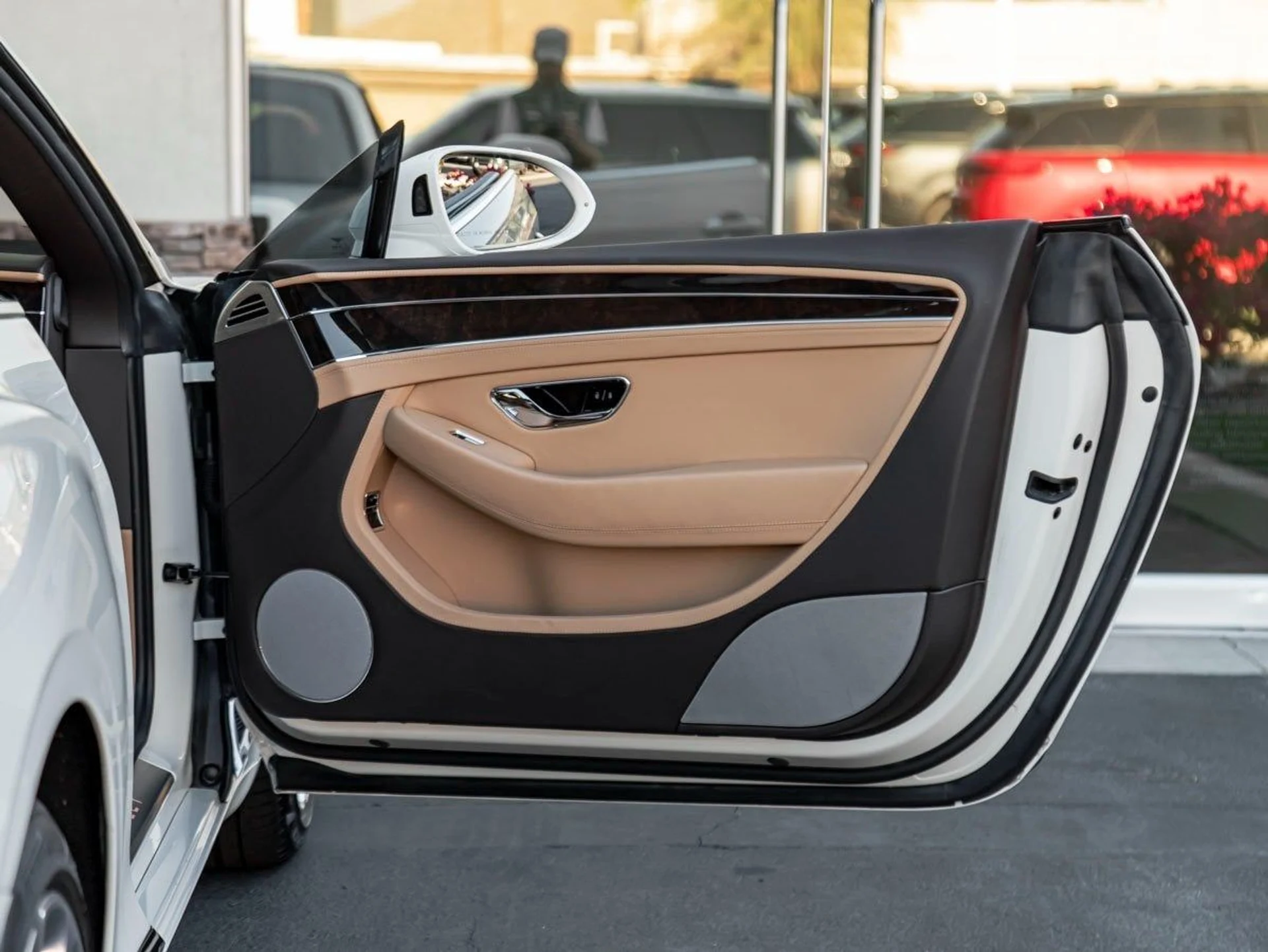 mph026_1367183937_27_073695c93b