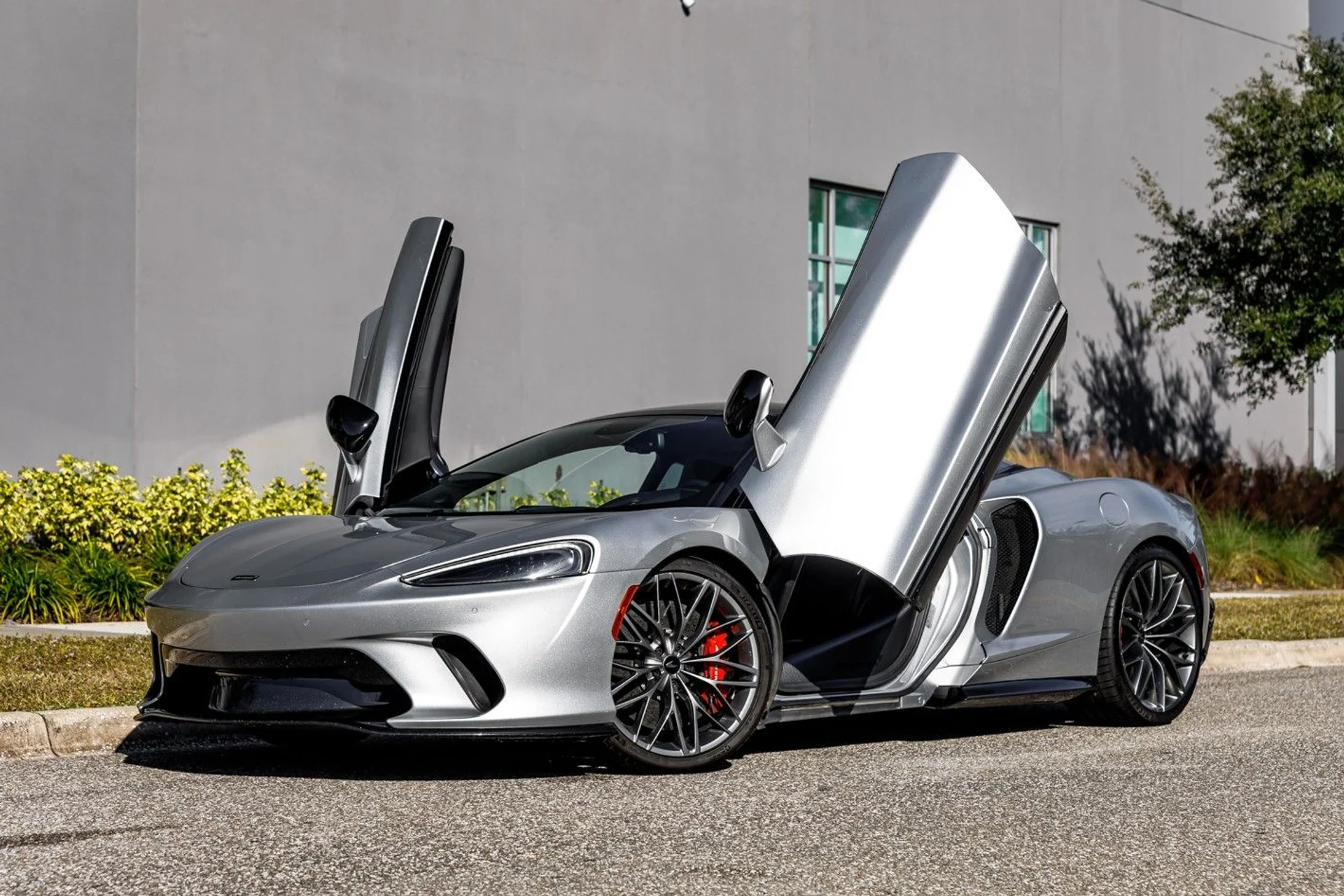 mph026_1369297984_632_p27_l_ed261dda3e