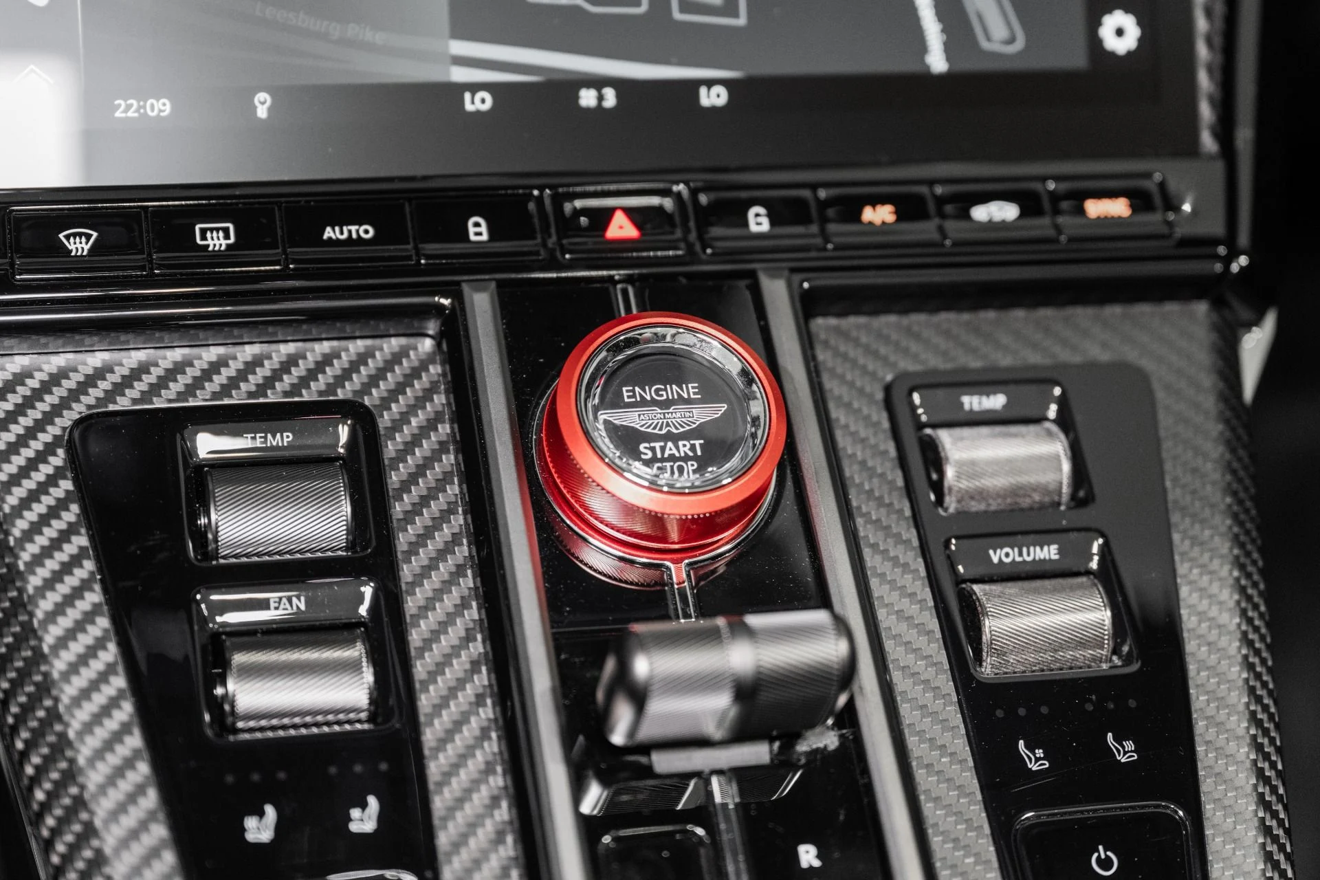 mph026_1369977205_New_2026_Aston_Martin_Vantage_S_Roadster_1784732743_295be7944e