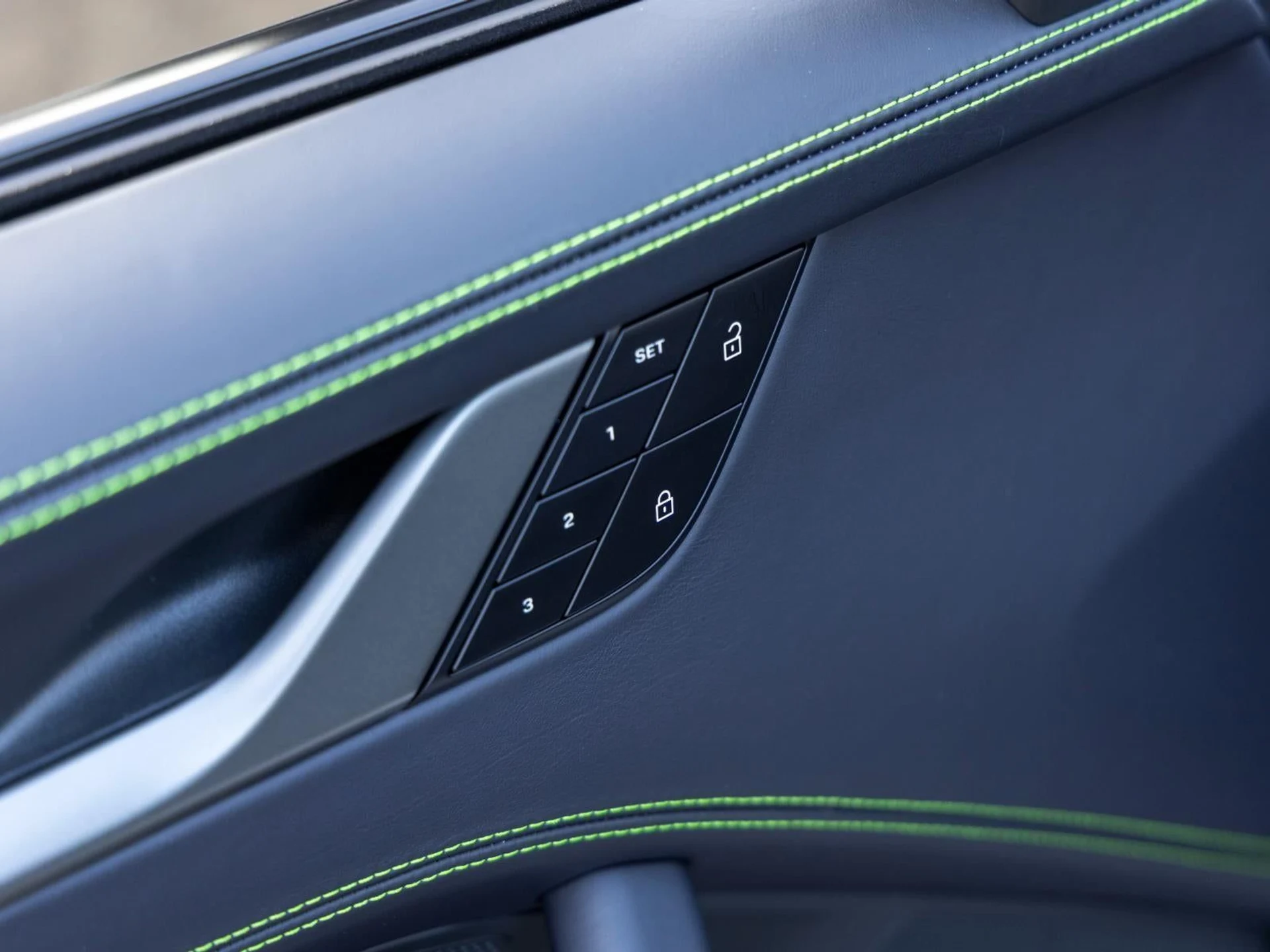 mph026_137270289_27_37c64a5238