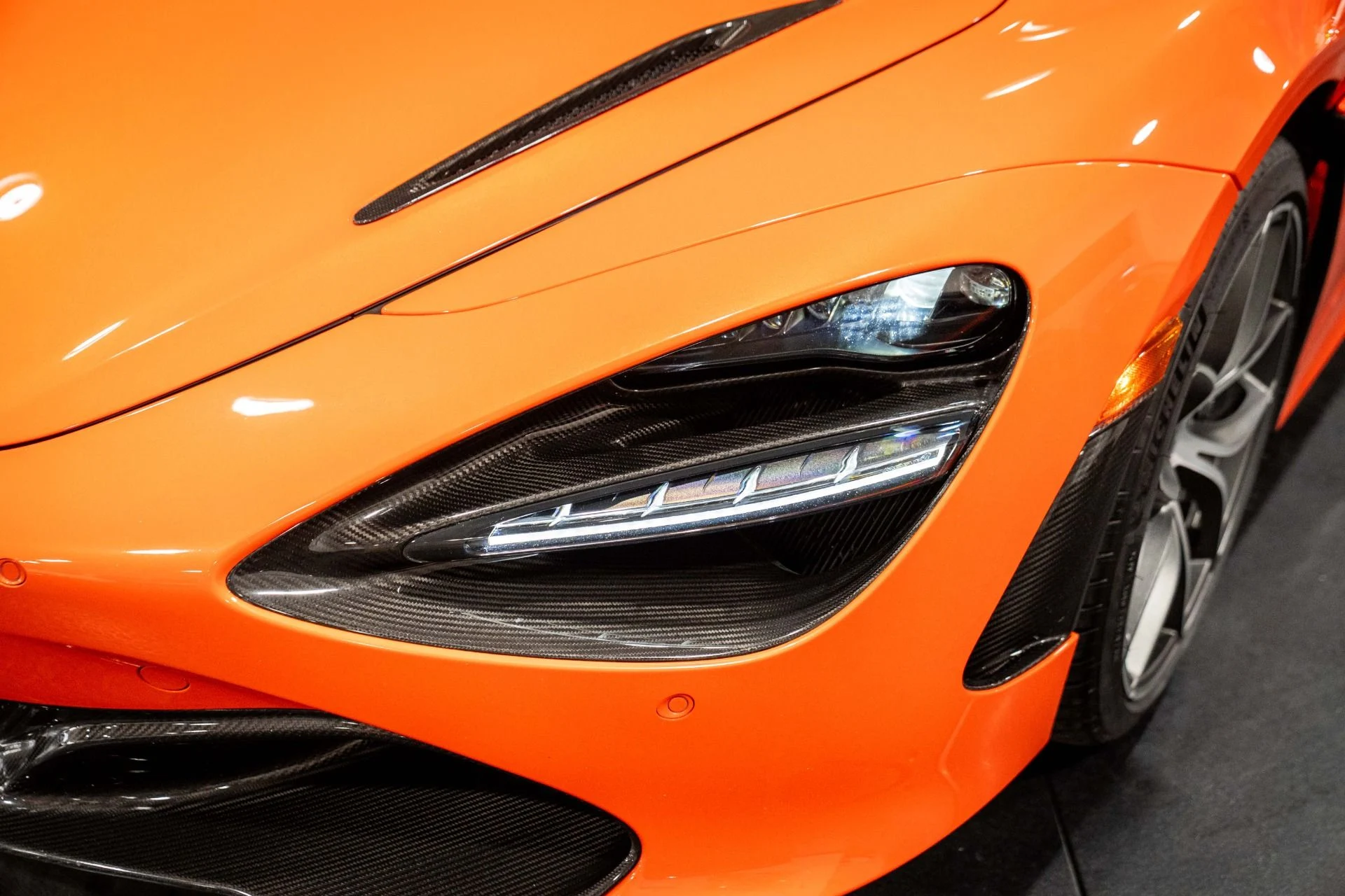 mph026_1380602026_Used_2019_Mc_Laren_720_S_Spider_1767641702_675edf009a