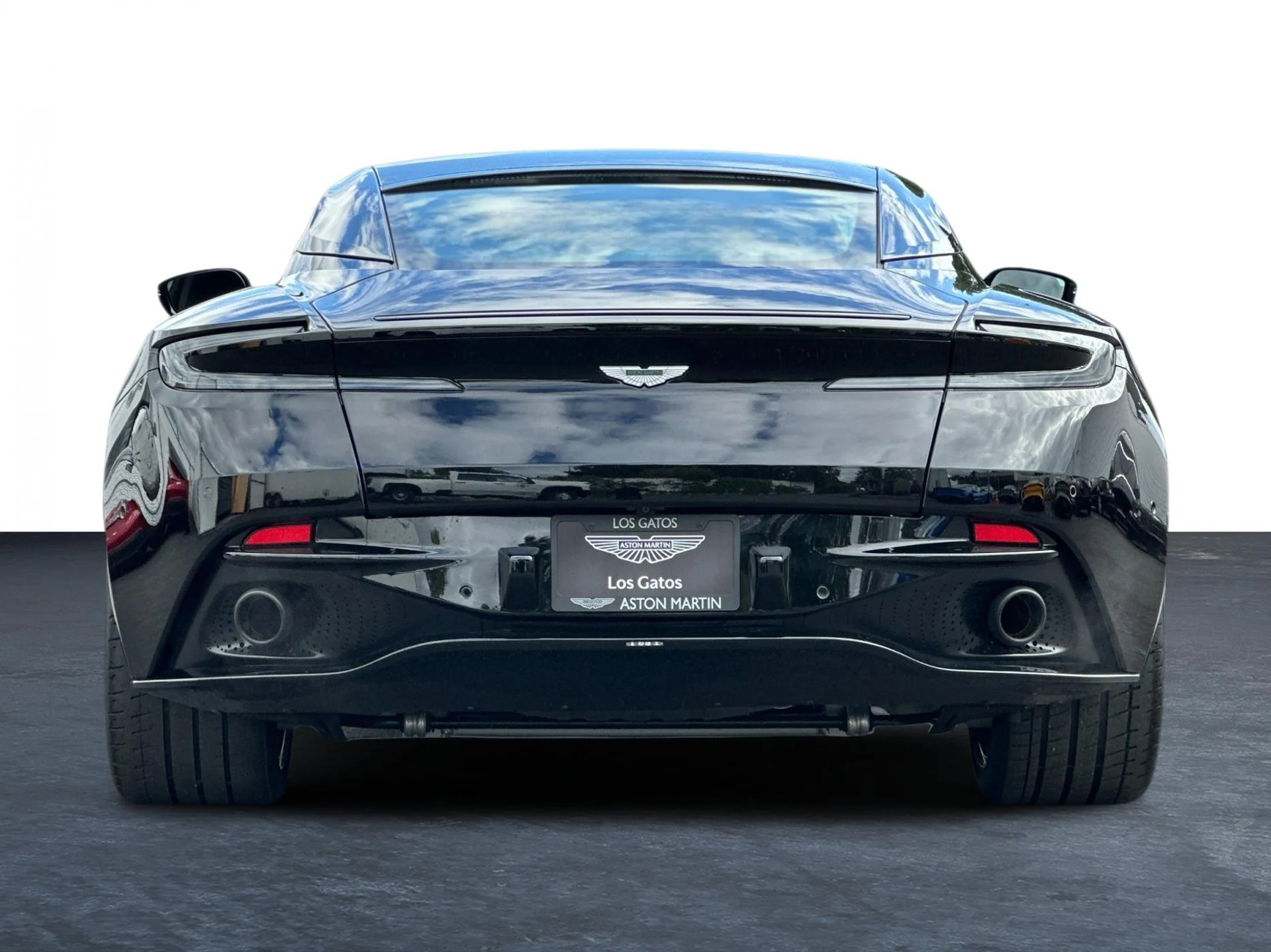 mph026_1383306724_Used_2021_Aston_Martin_DB_11_Base_1747424757_24d28fc499