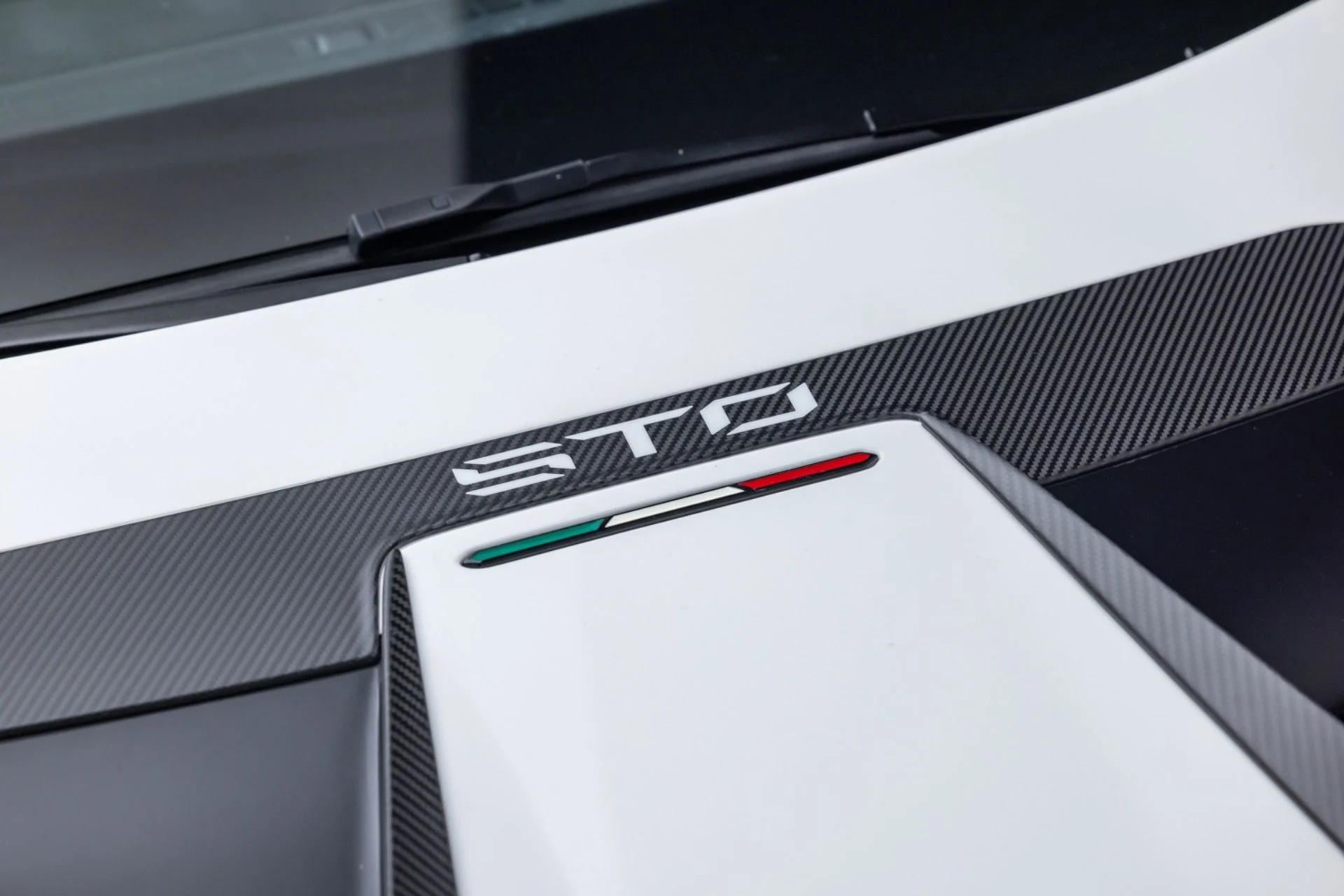 mph026_1384056026_13197_p27_l_92c9fa69a6