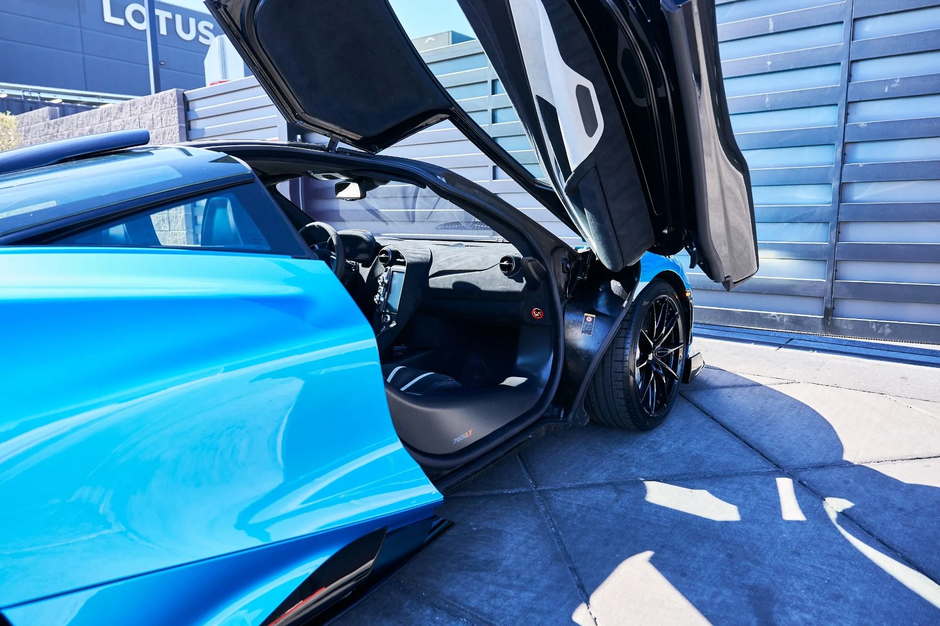 mph026_1385517593_Used_2021_Mc_Laren_765_LT_Base_1772822779_f5fb337a07