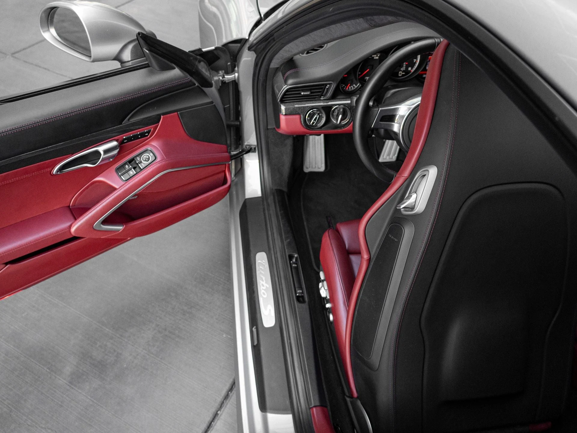 mph026_139091481_27_b75656ba3b