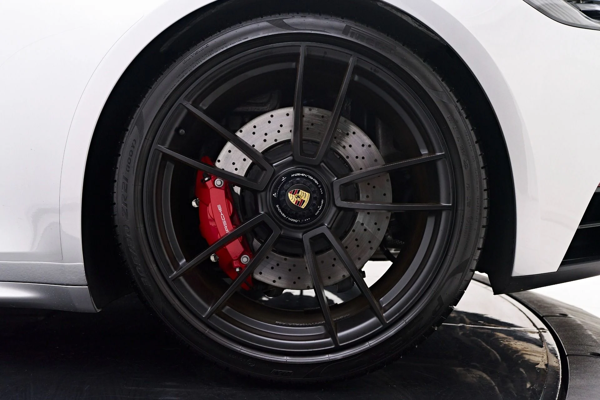 mph026_1391213848_Used_2024_Porsche_911_Carrera_4_GTS_1753409003_584707f108