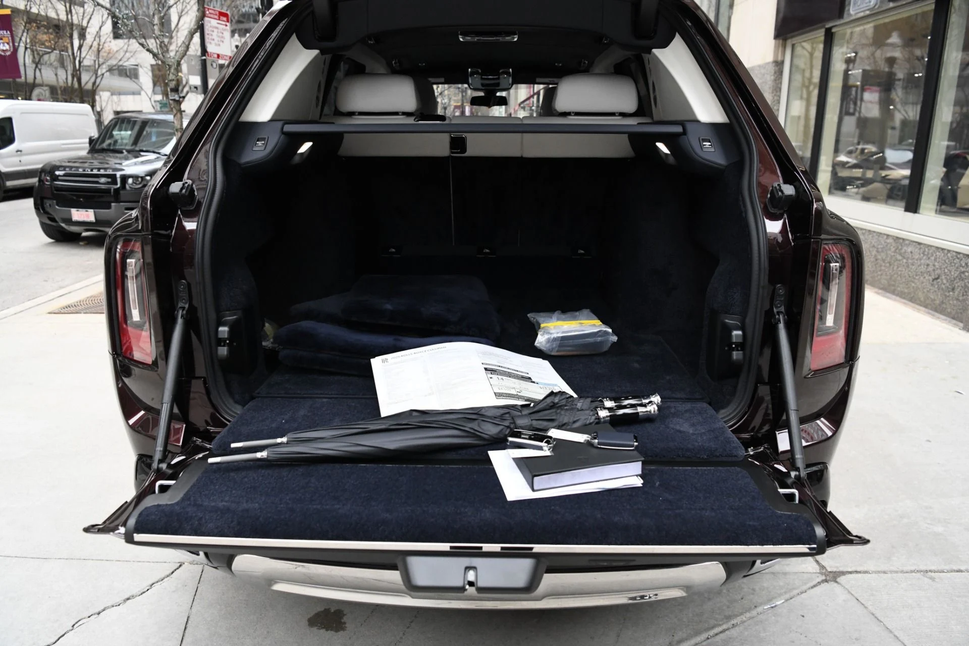 mph026_1404391609_11740_p28_l_145178c802