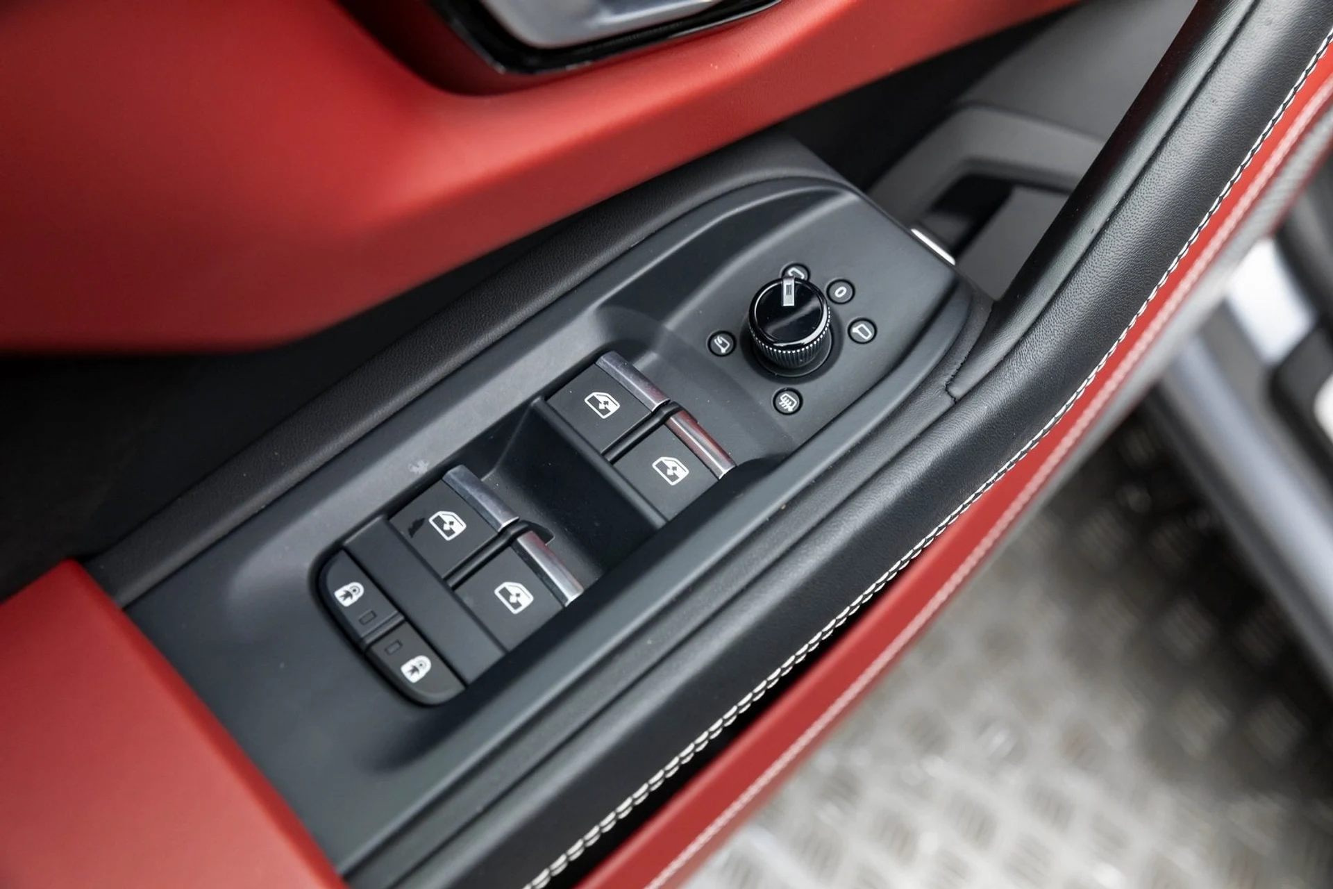 mph026_1424484402_27_05489394f8