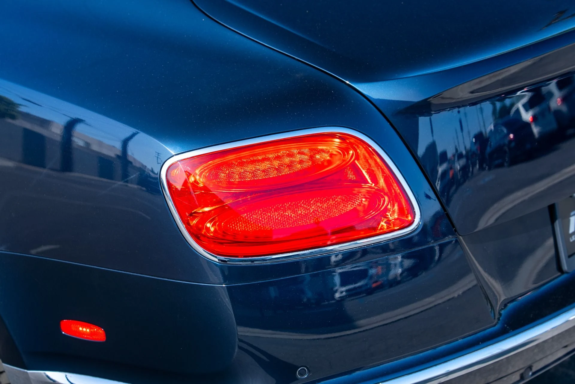 mph026_142747657_Used_2016_Bentley_Continental_GT_V8_1762542267_f3587c19b0