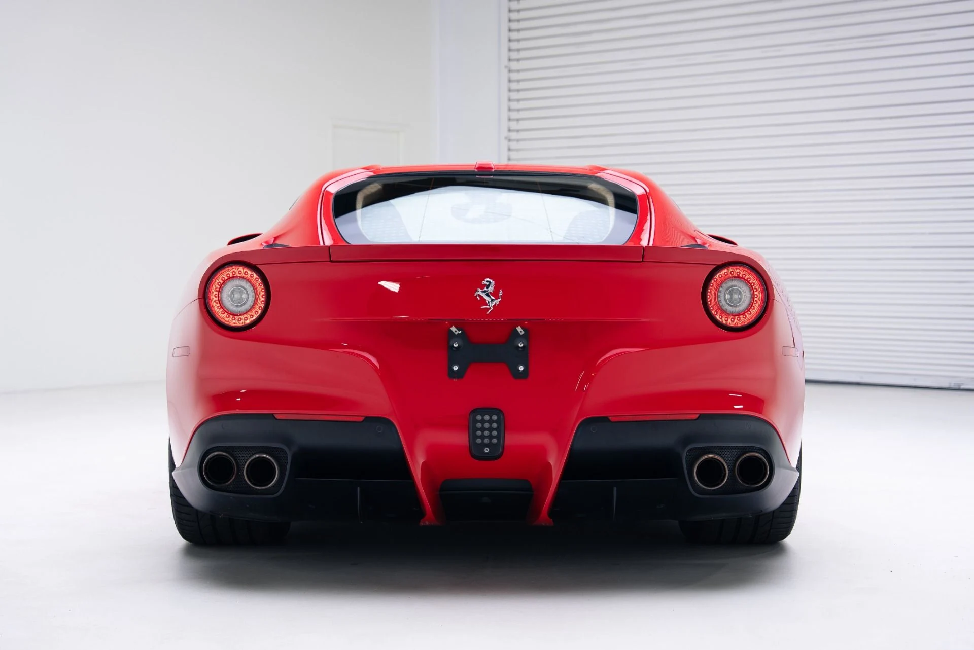 mph026_1429811452_Used_2014_Ferrari_F12berlinetta_1767981992_37c79ea131