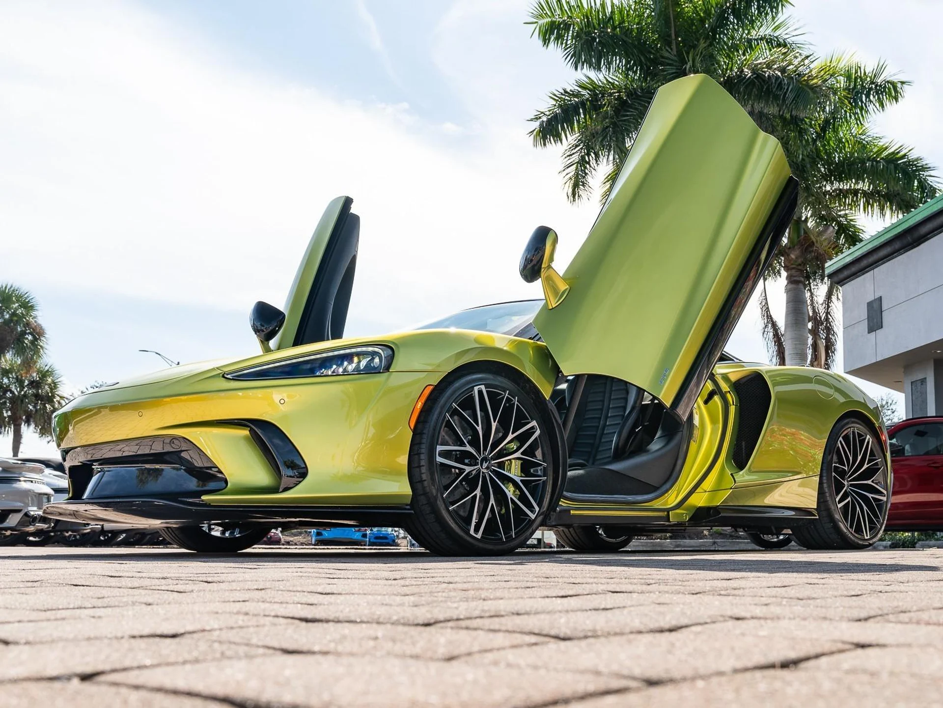 mph026_1431179618_Used_2025_Mc_Laren_GTS_Tech_Lux_1765577130_529c131071