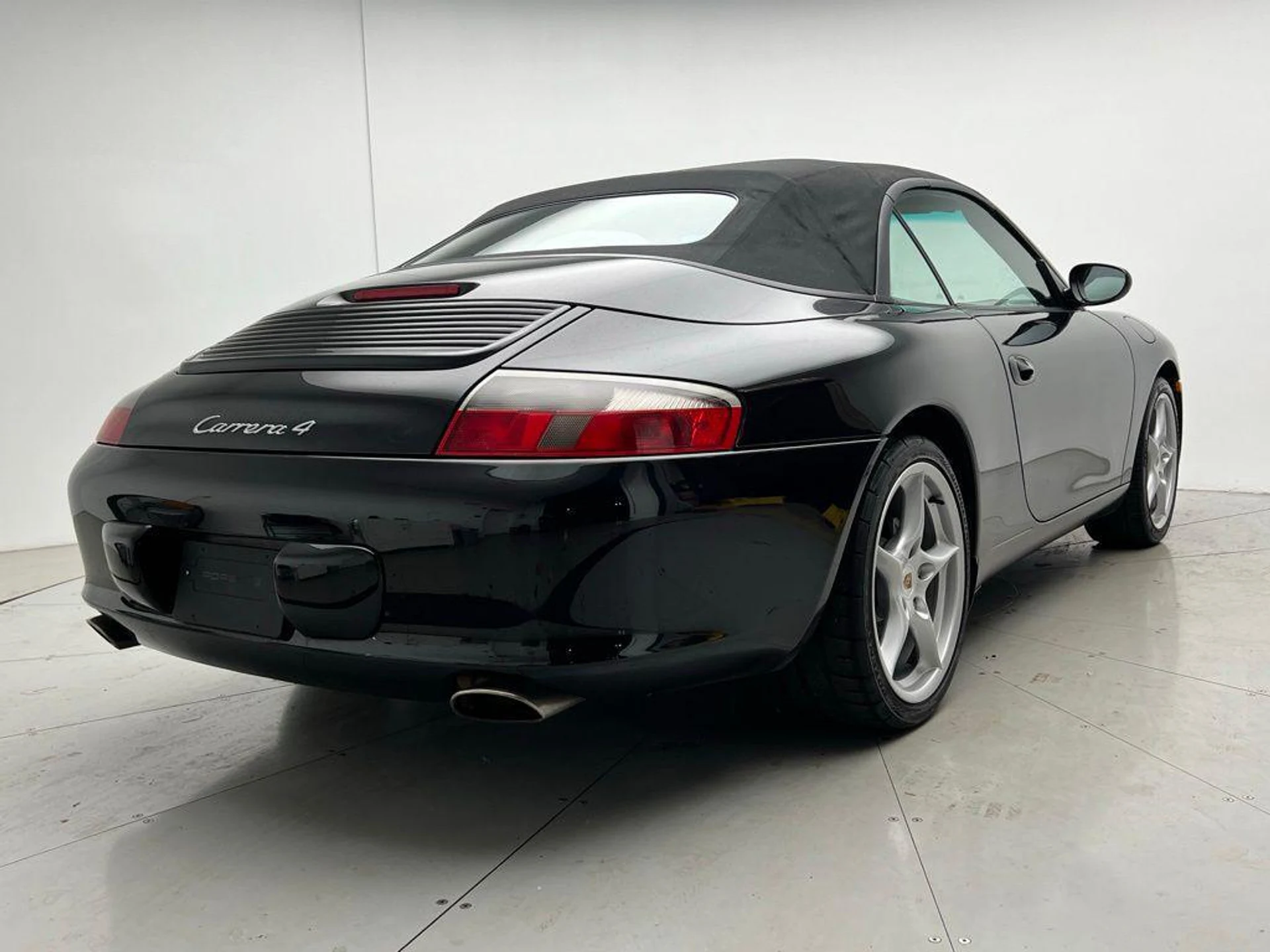 mph026_1442454182_Lz3j284_CCT_9_N85pqa1_YO_Yp4_Un6w_663bc5ff0c