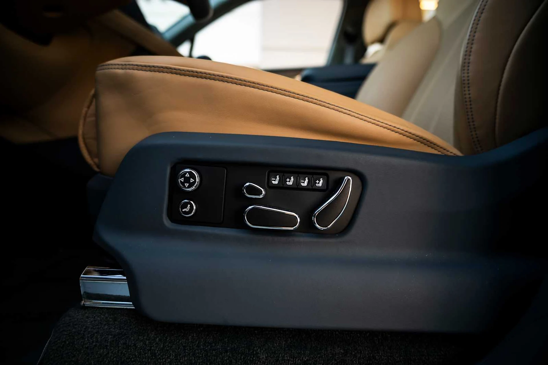 mph026_1448088690_79ac1e14c535a406b4559722a8887a64x_ee815612a9