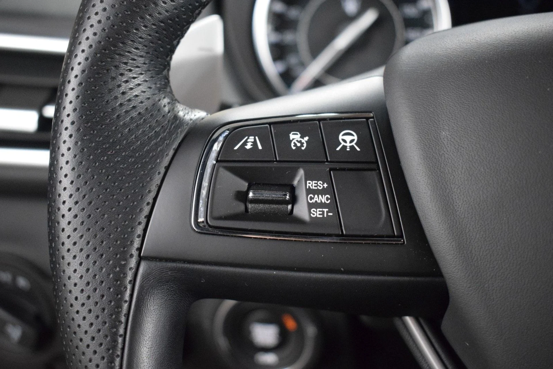 mph026_1462180071_dd59c68920392813555b99d5aa7e6b20x_14e11c1a77