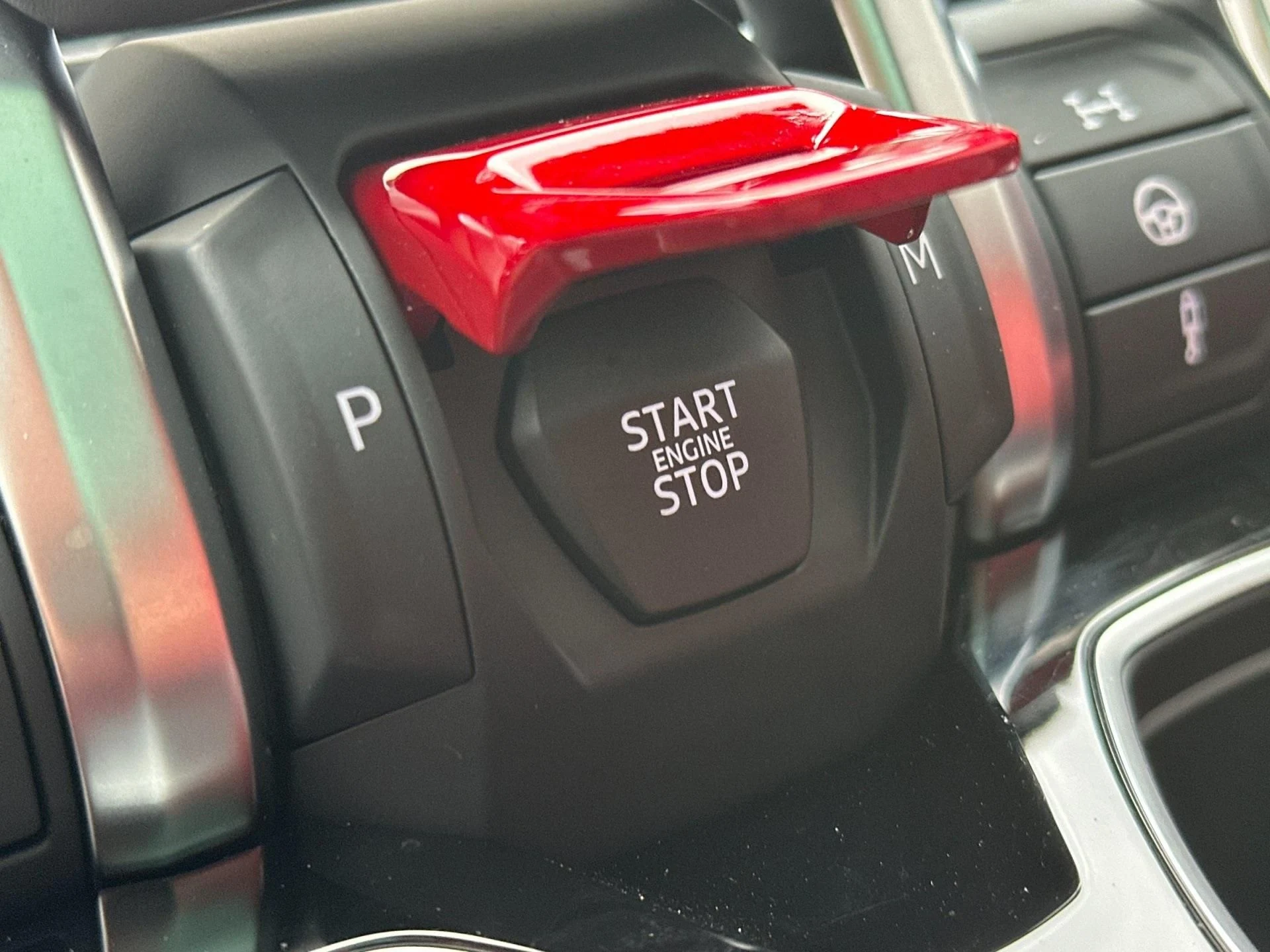 mph026_146662136_Used_2022_Lamborghini_Urus_Selezione_CPO_1767174662_2402476df7