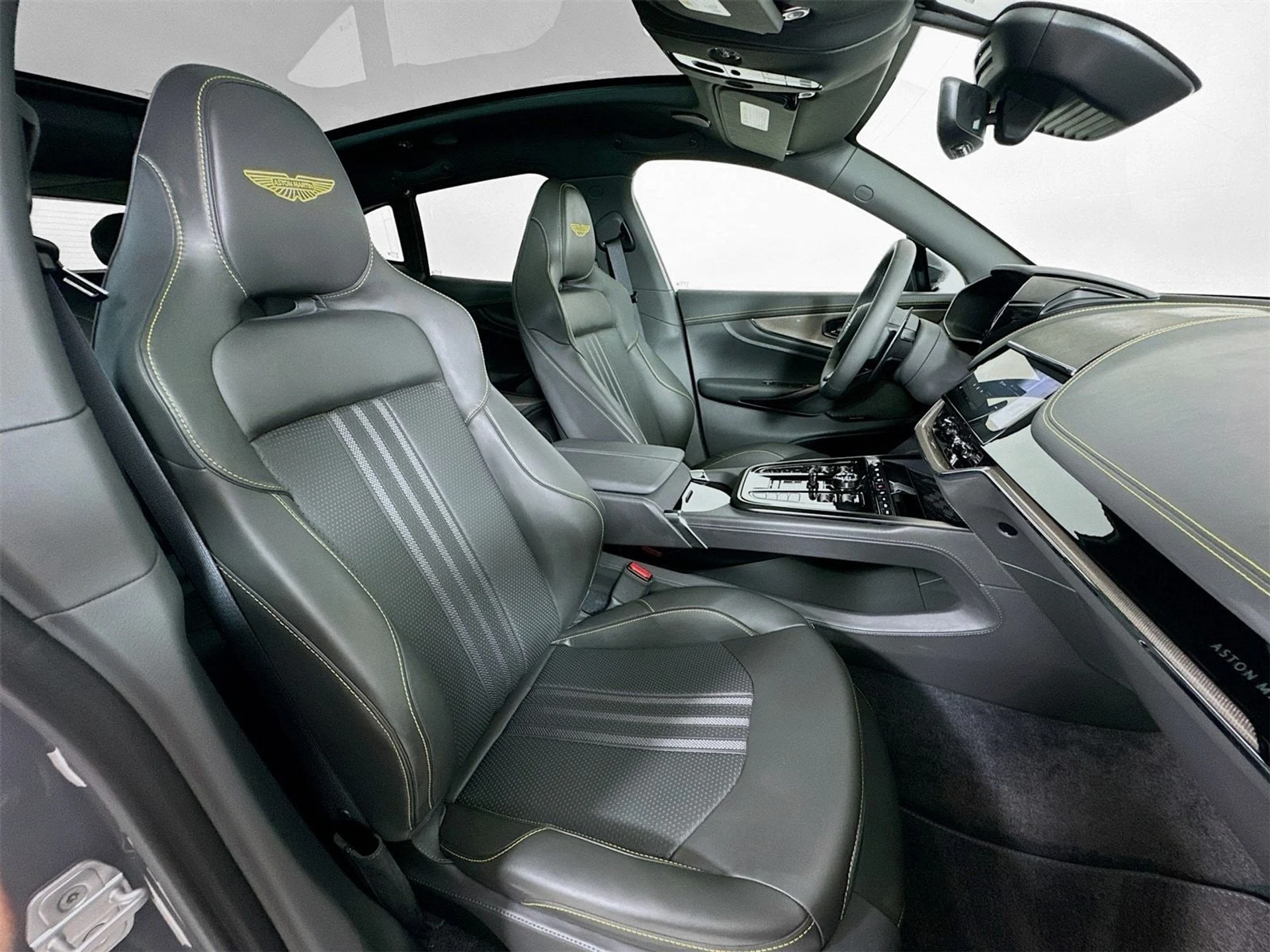 mph026_1471725838_cc129c8952d24bca9fc182b71daf0217x_b3f3543a76