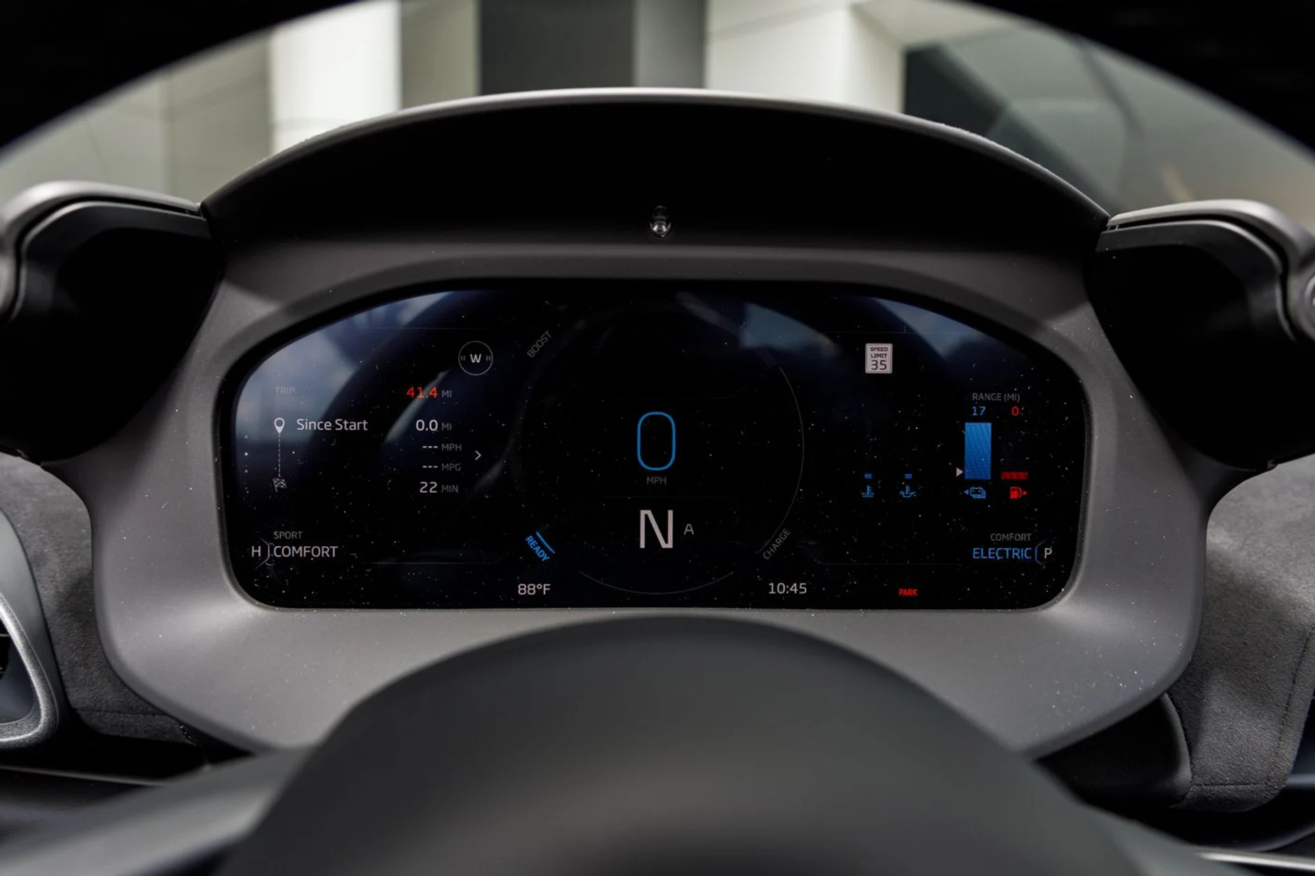 mph026_1478708208_587_p27_l_67a0d5fc11