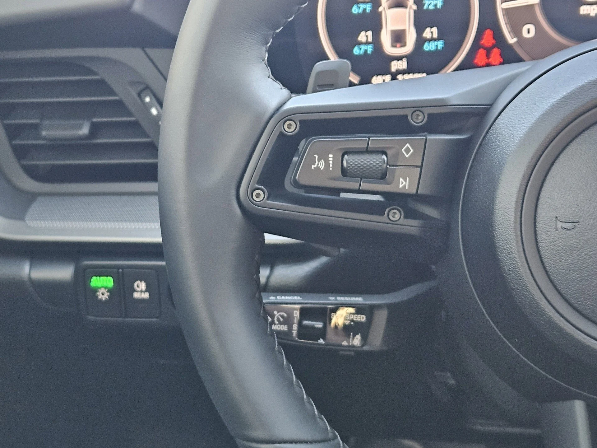 mph026_148083747_9c7e9b3356ea9dd6fb868b032adca0b9x_2875848c56