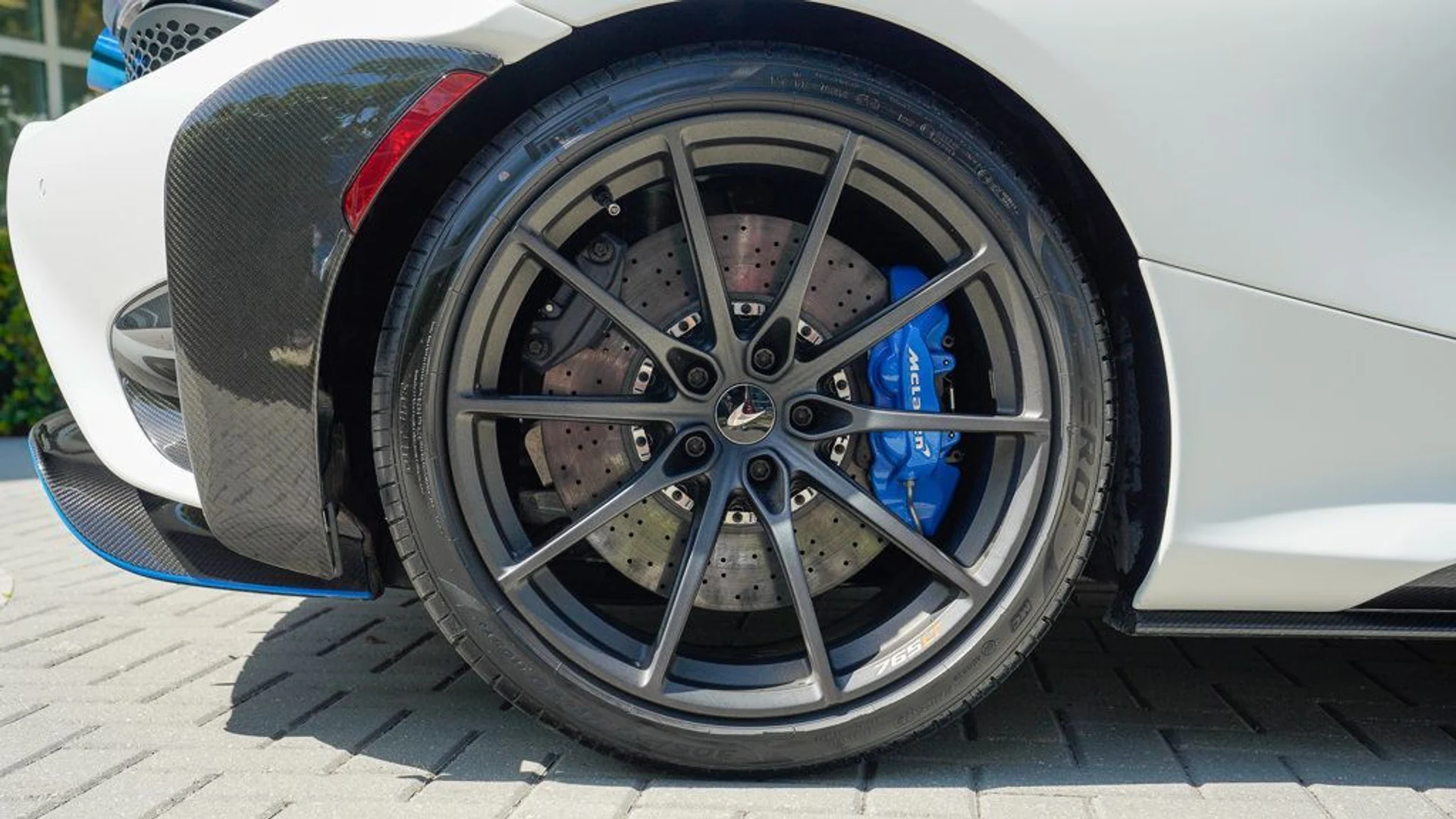 mph026_1485239546_used_2021_mclaren_765lt_coupe_14354_22828181_27_1024_509935762d