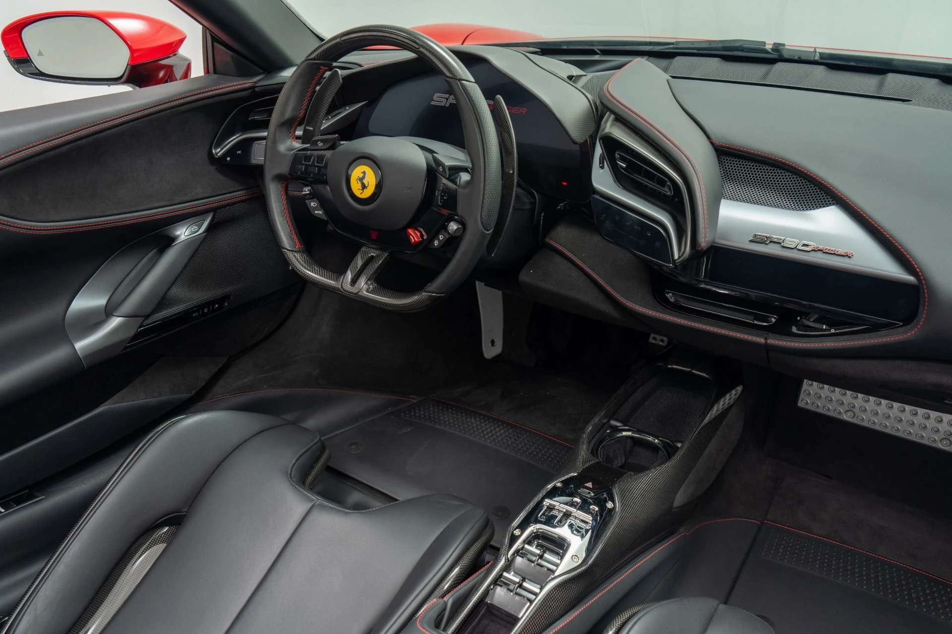 mph026_1487981841_Used_2025_Ferrari_SF_90_Spider_1779917400_f56d7700ea