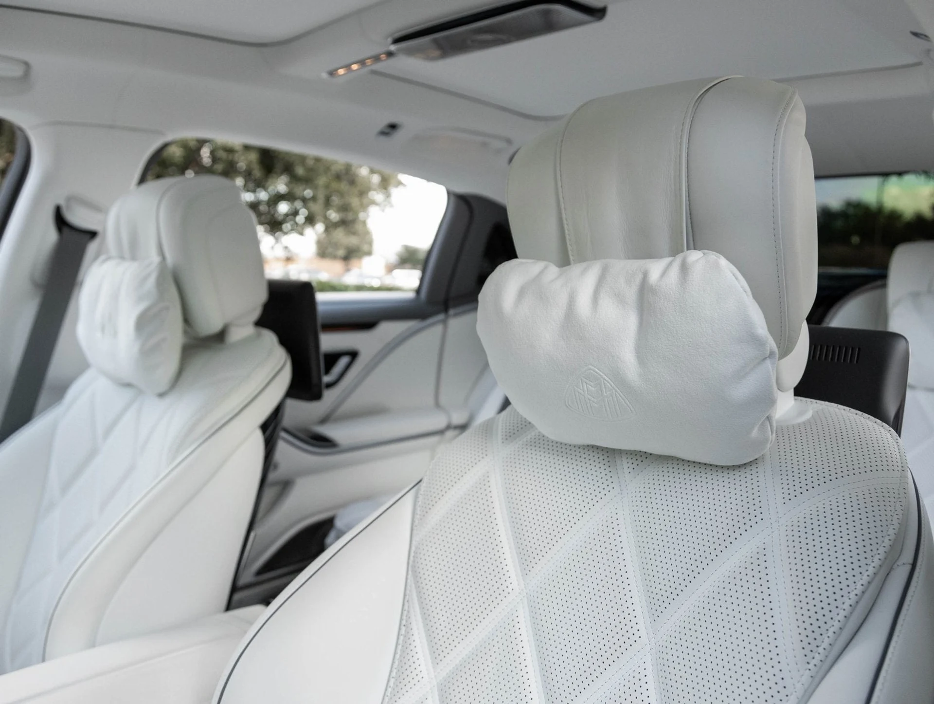 mph026_150975815_27_40602afbcf