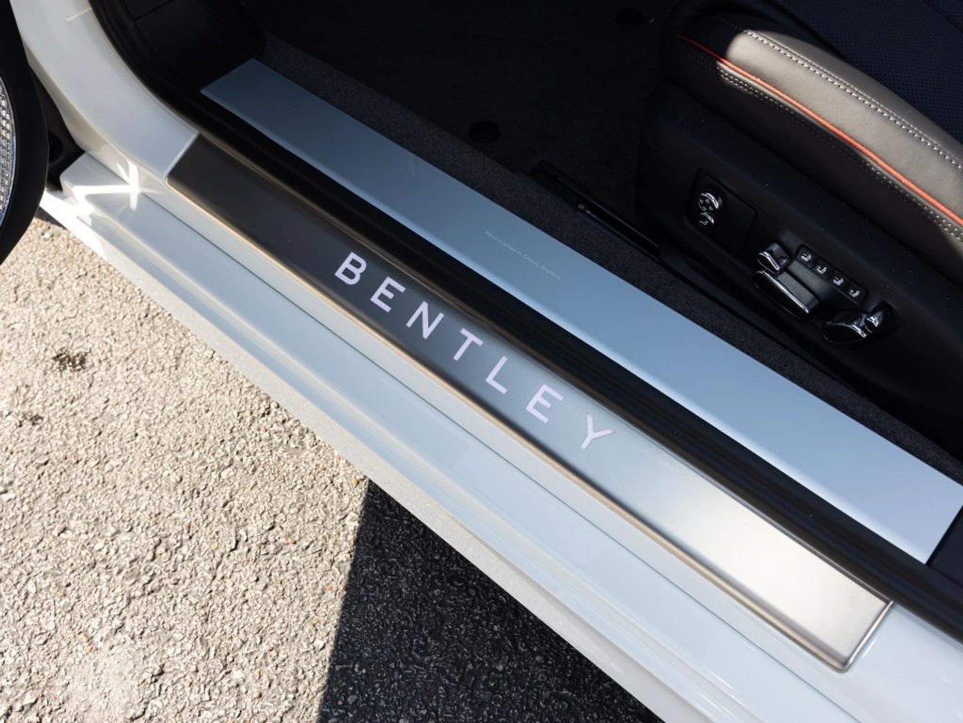 mph026_1512742611_465336698_68f22a69c83056c645fcffb4_d5c62b105a