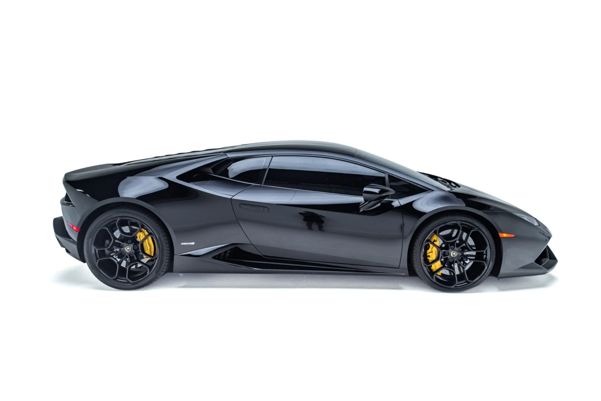 mph026_1514423839_Used_2016_Lamborghini_Huracan_LP_610_4_1786562187_a73b1a5f97
