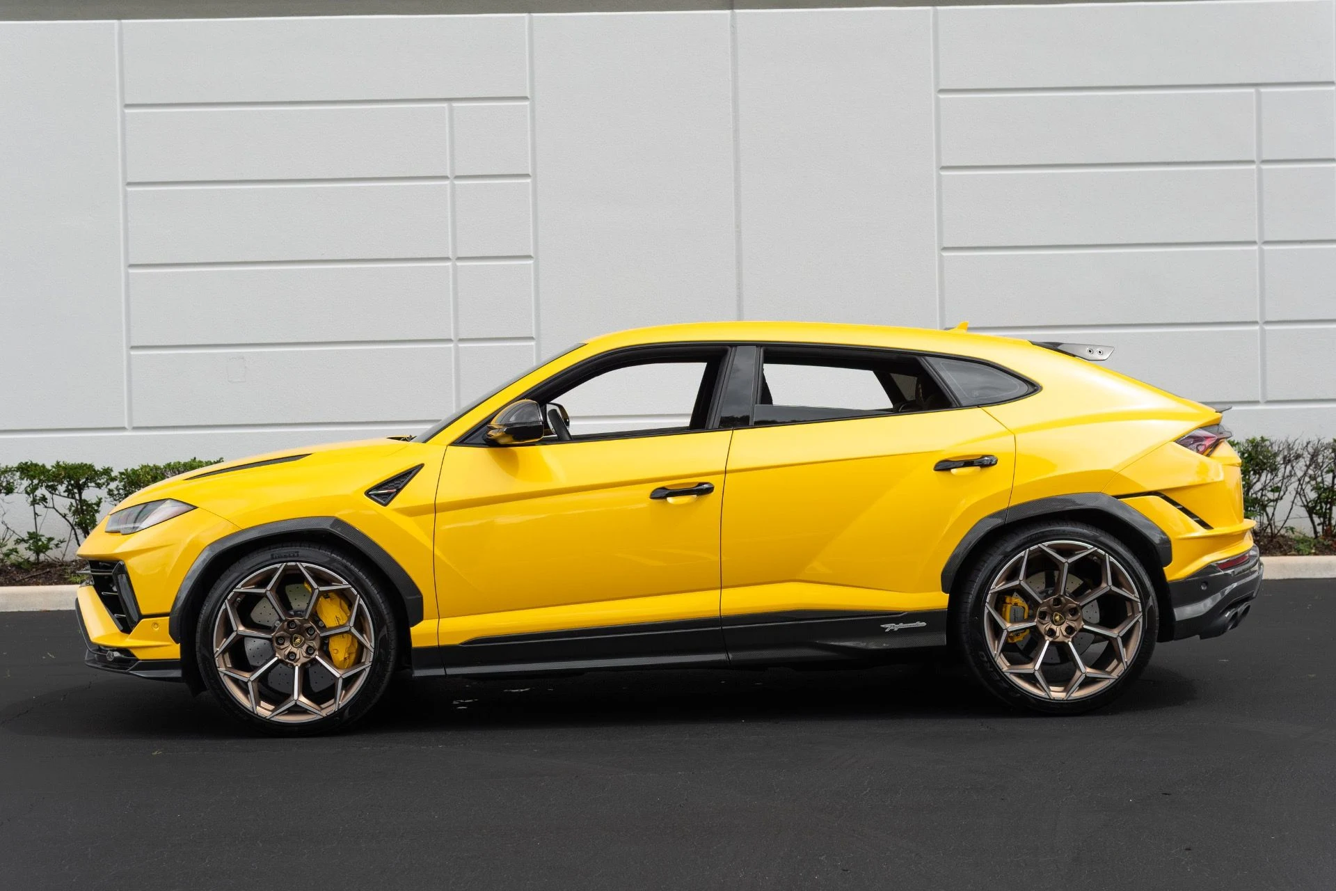 mph026_1518431973_Used_2024_Lamborghini_Urus_Performante_1773952296_73f787040a