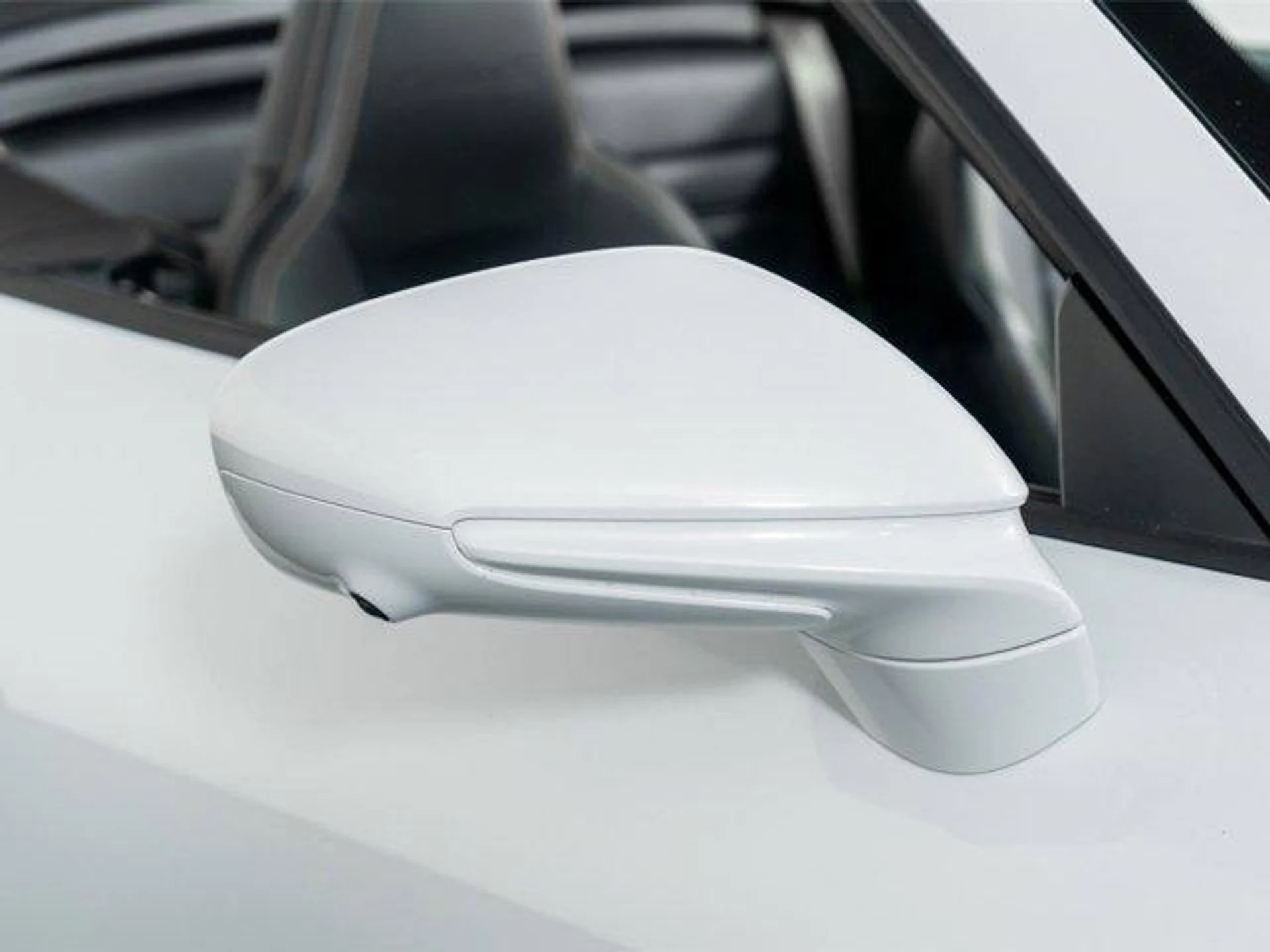 mph026_1518514249_Ca_W_Epe9_Xd_B_Fo4_UR_Ffj_r_C_It_J_y_M_b349995610