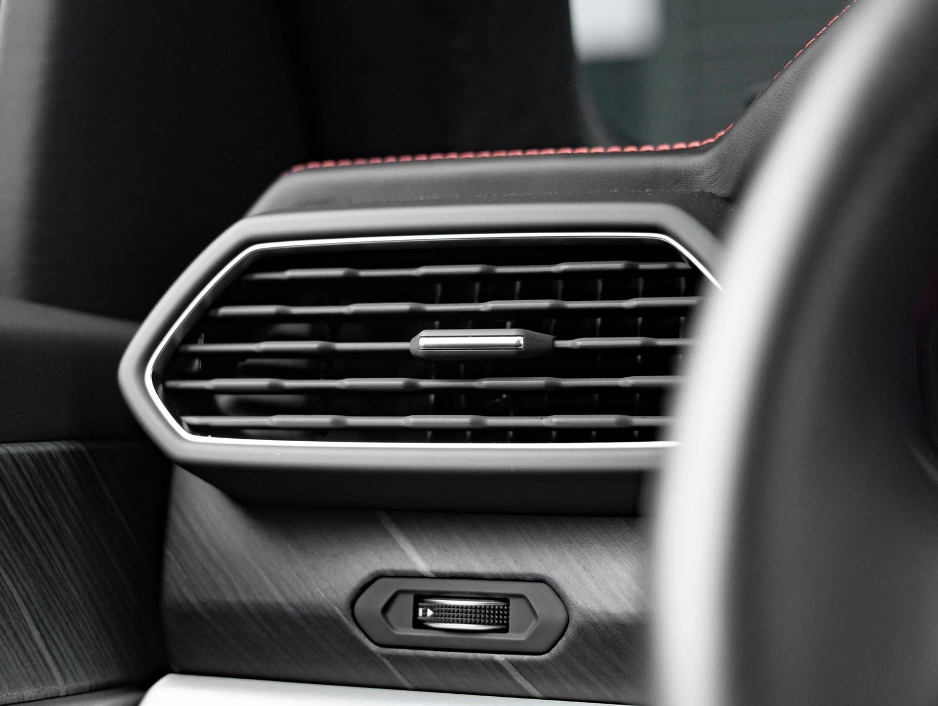 mph026_1521382529_27_e32b9ef595