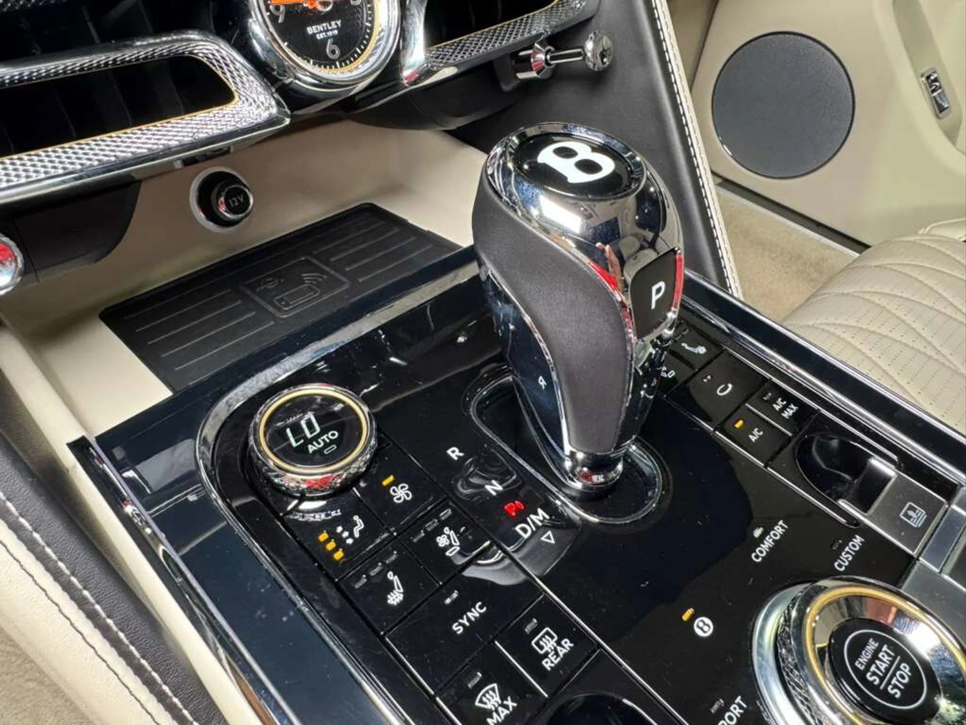 mph026_152159820_5a5775f9ef9b2210d4e5aeb0df50c244_577e3db10c